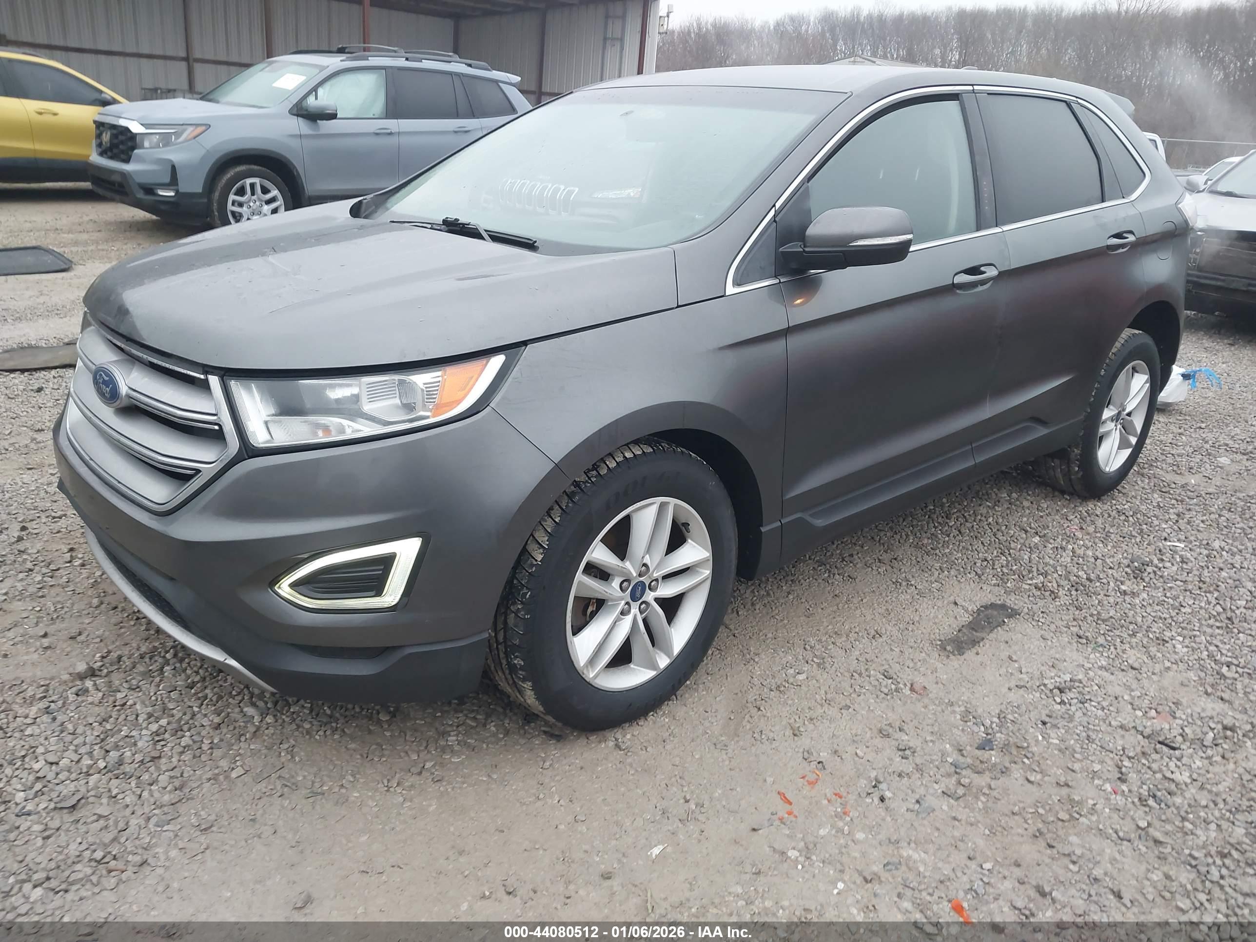 FORD EDGE image 2