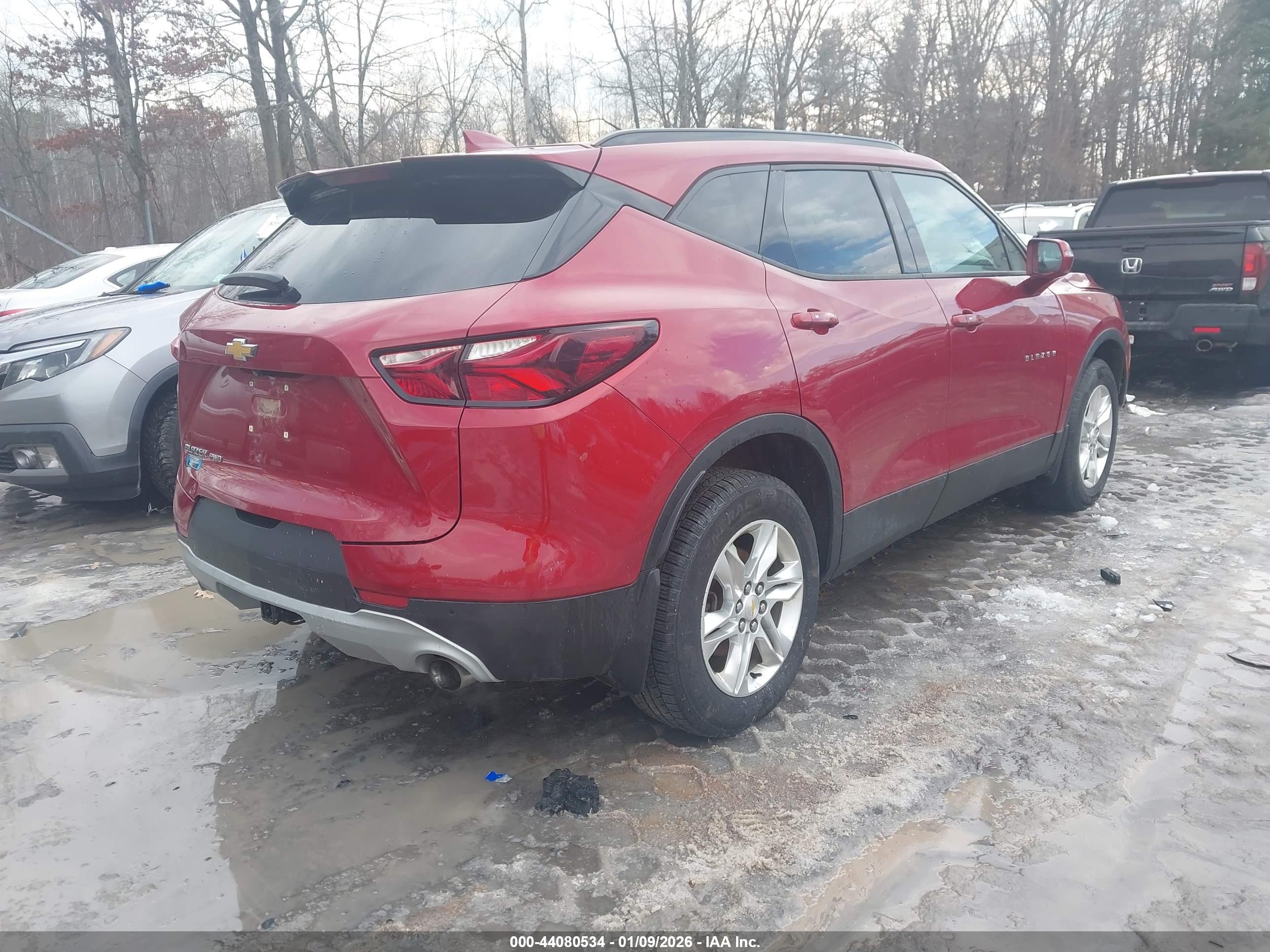 CHEVROLET BLAZER image 4