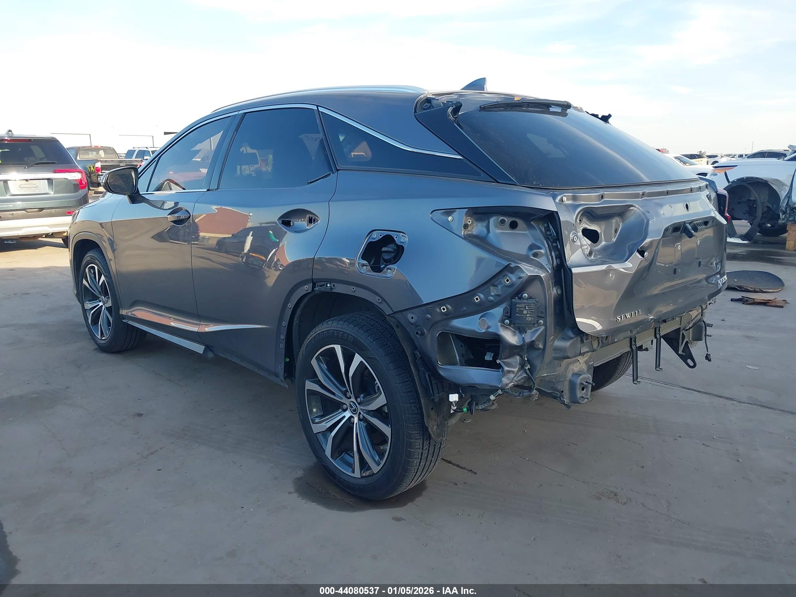 LEXUS RX image 3