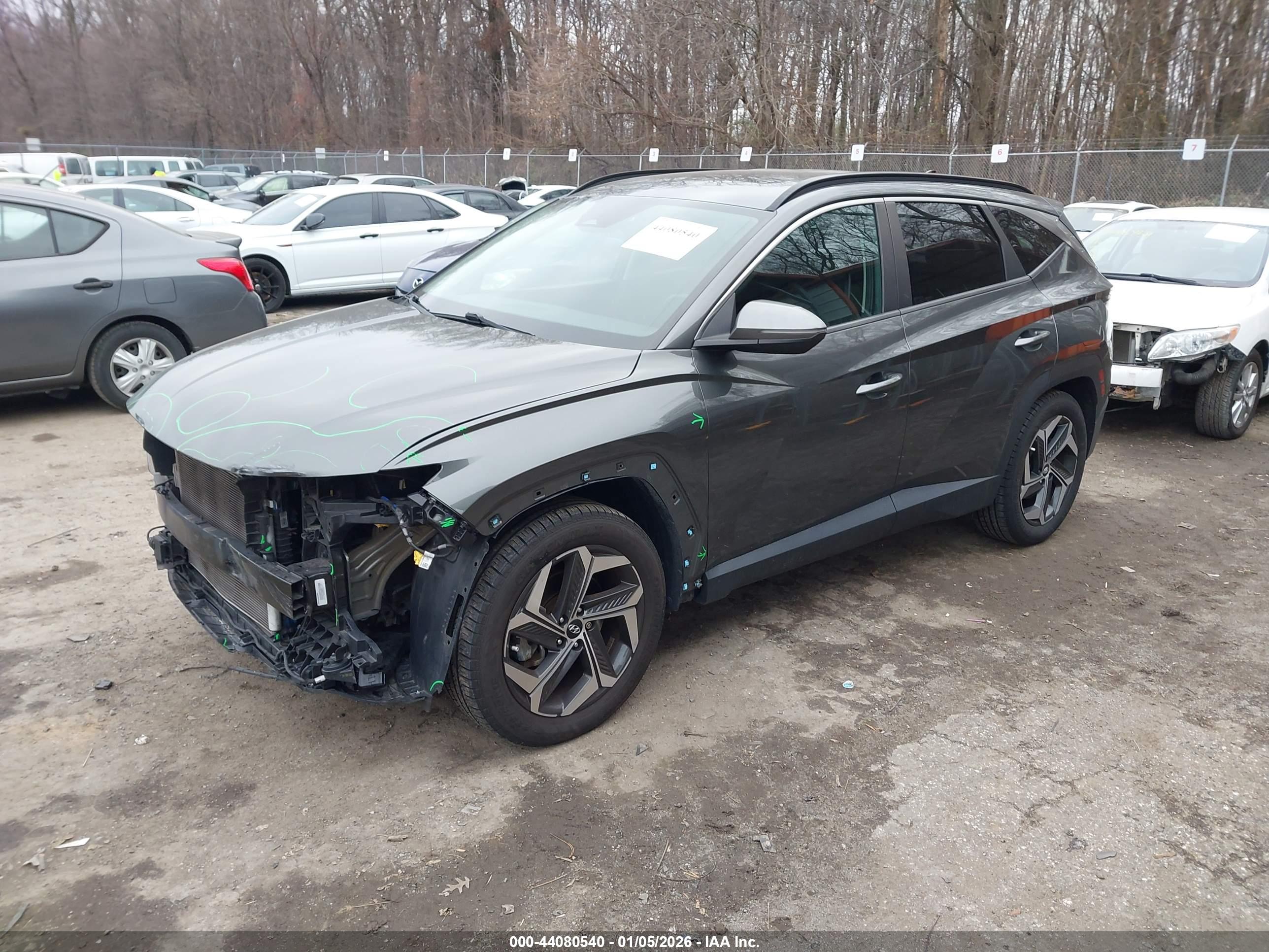 HYUNDAI TUCSON image 2