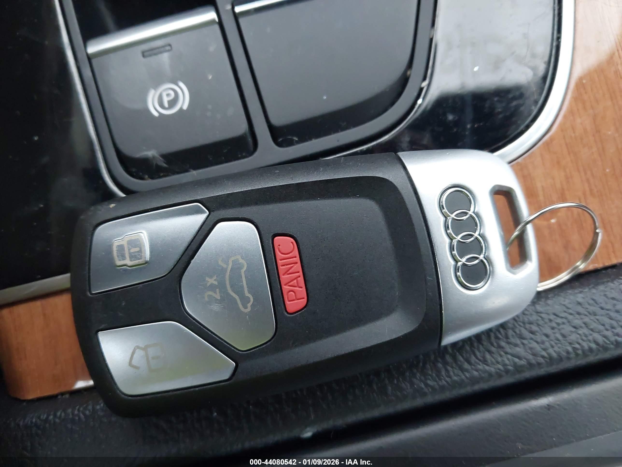 AUDI Q5 image 11