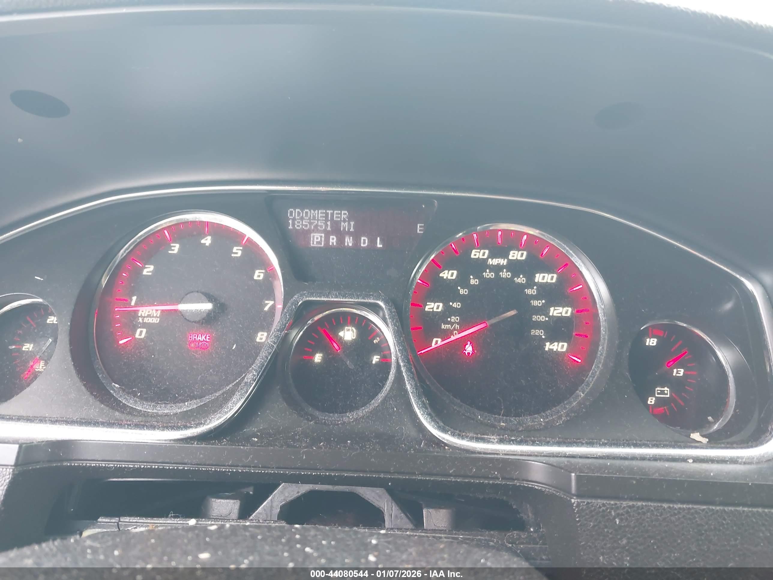 GMC ACADIA image 7