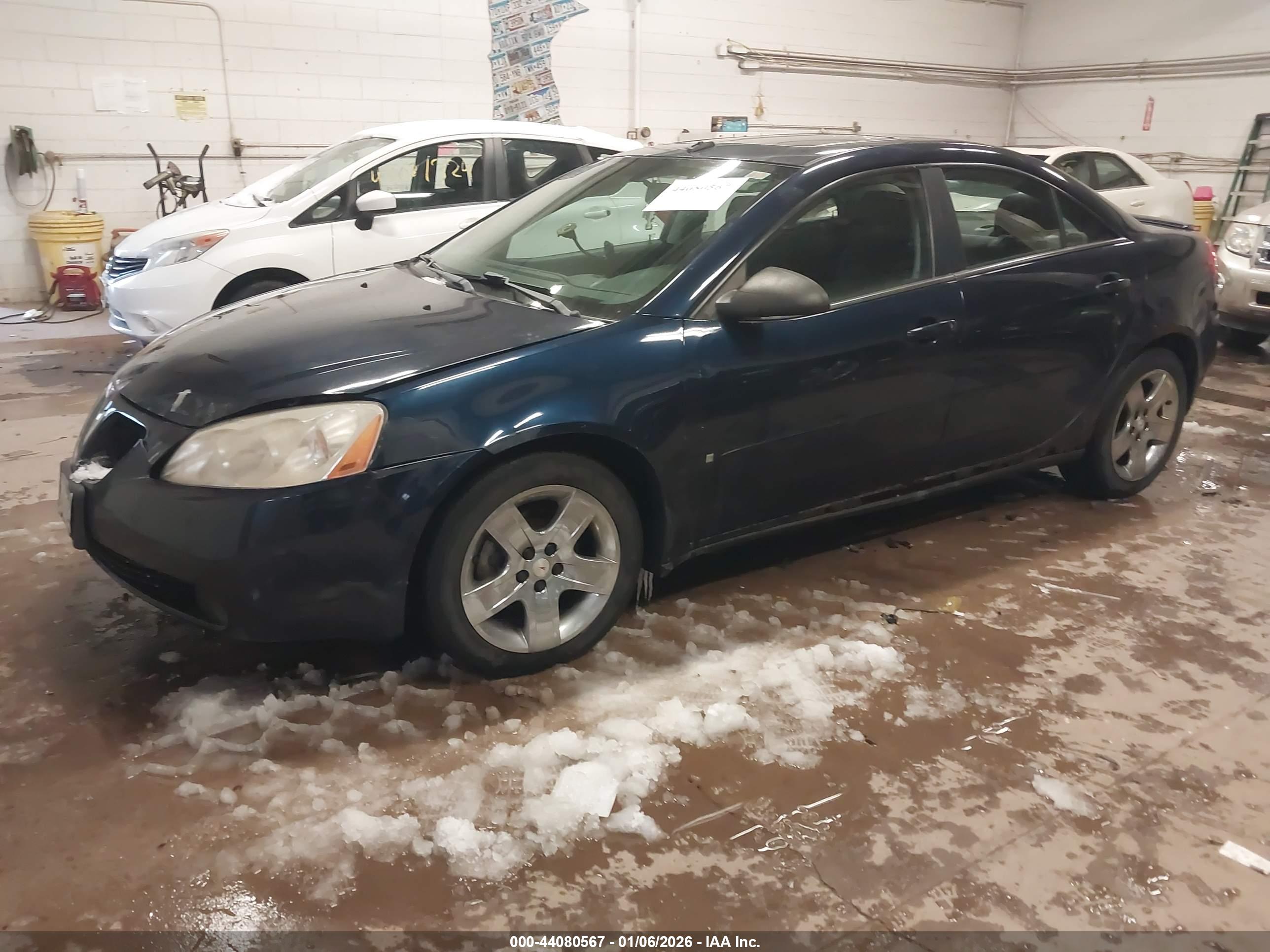 PONTIAC G6 image 2