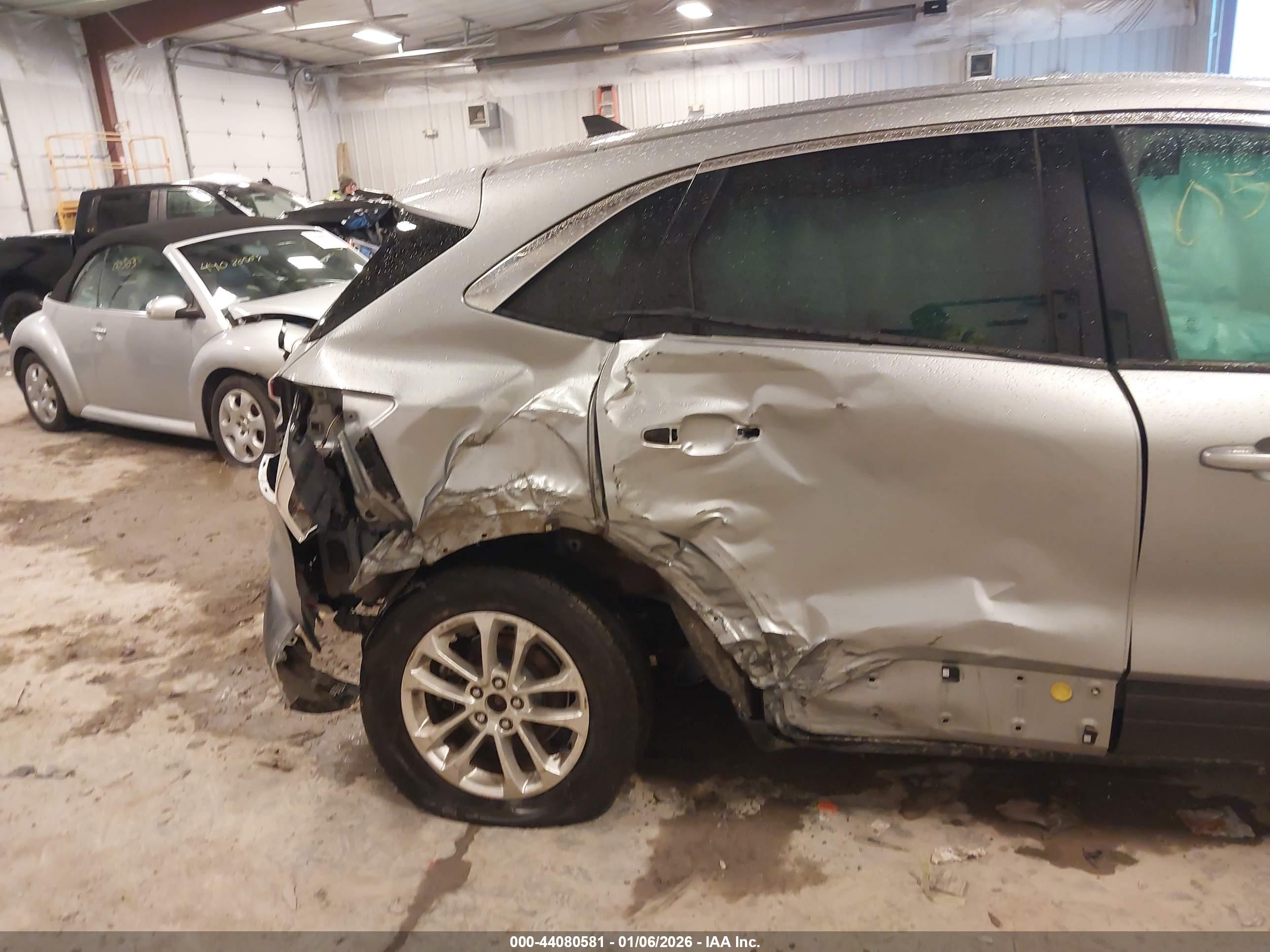 FORD ESCAPE image 6