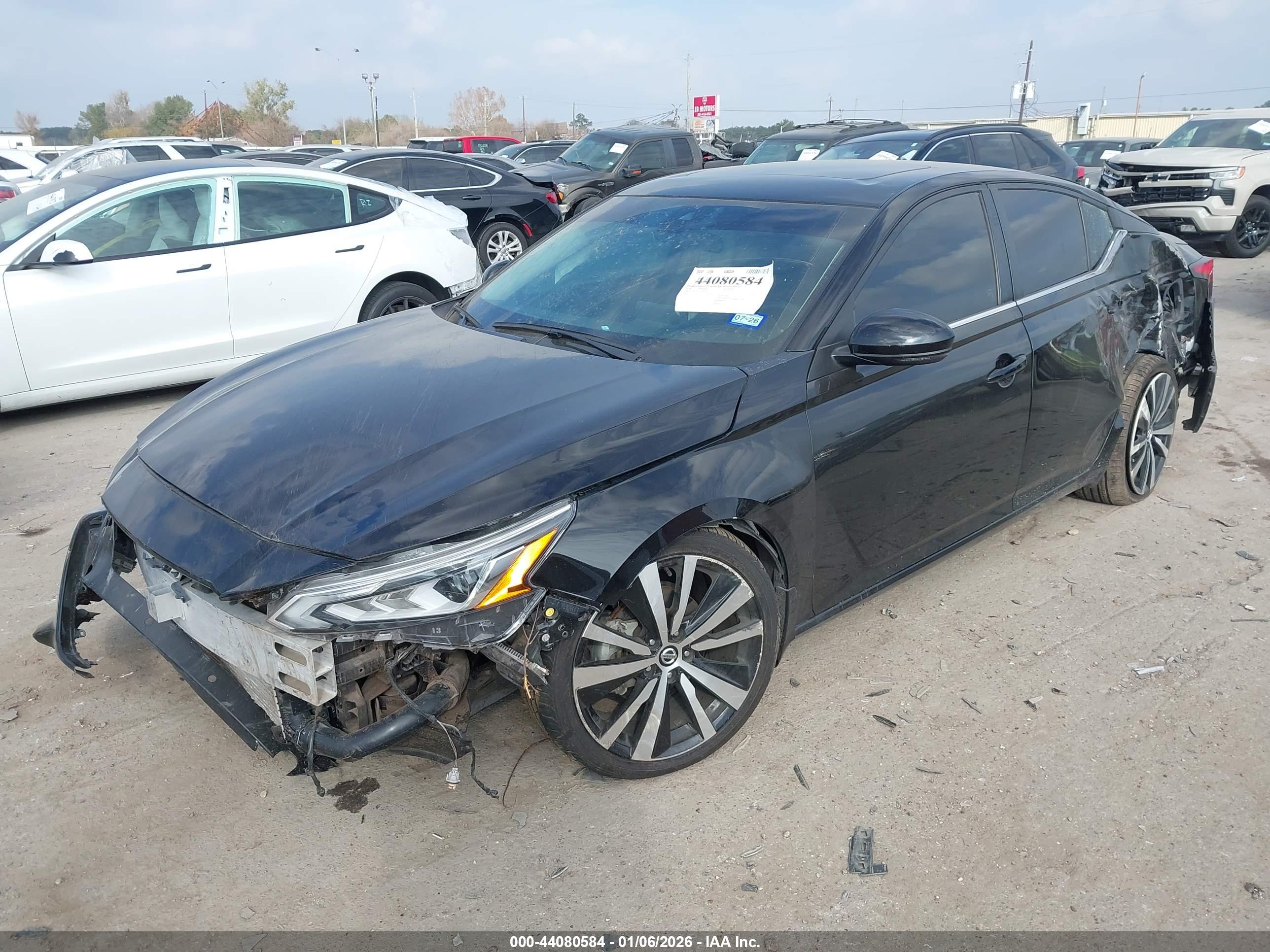 NISSAN ALTIMA image 2