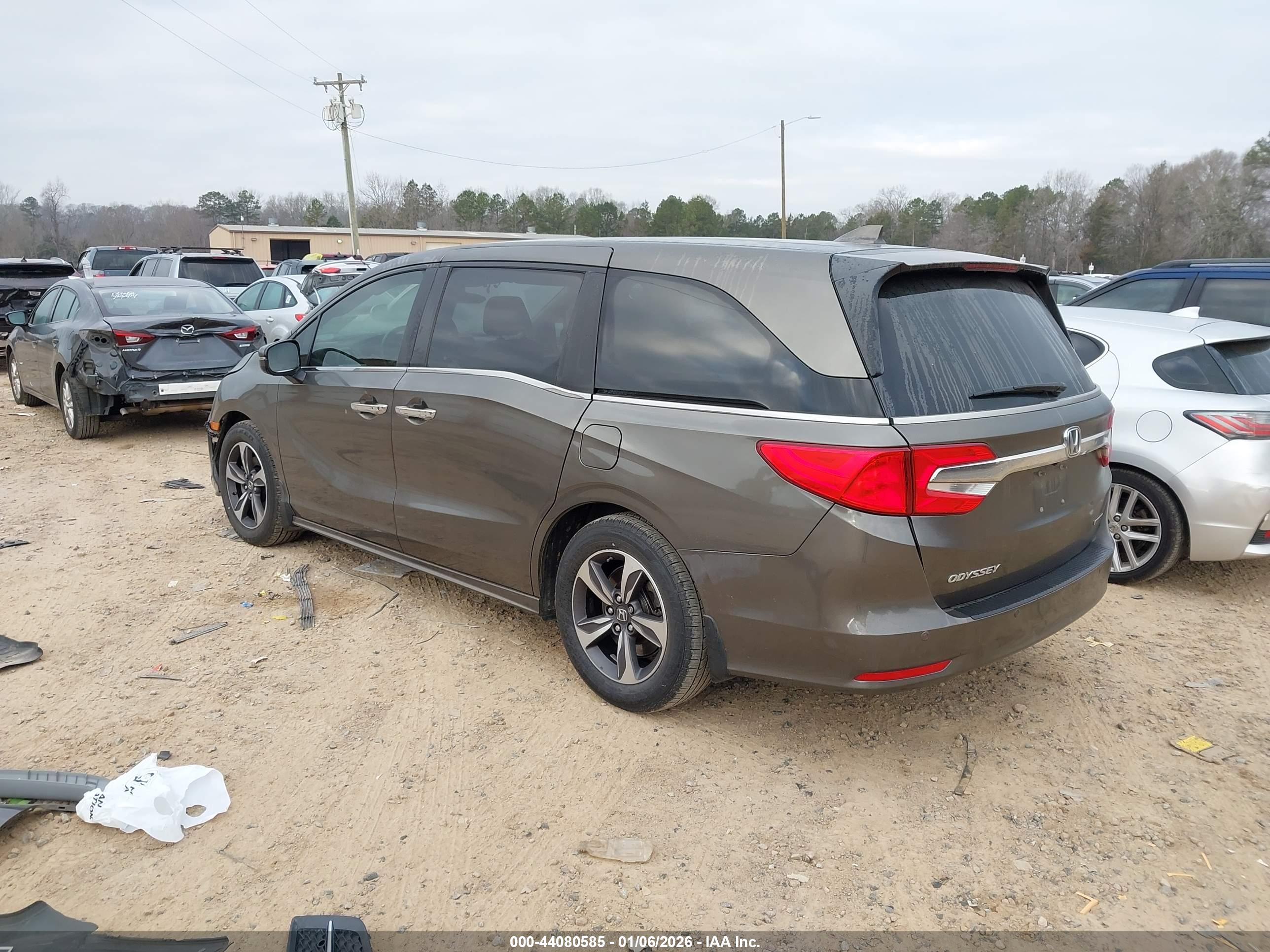 HONDA ODYSSEY image 3