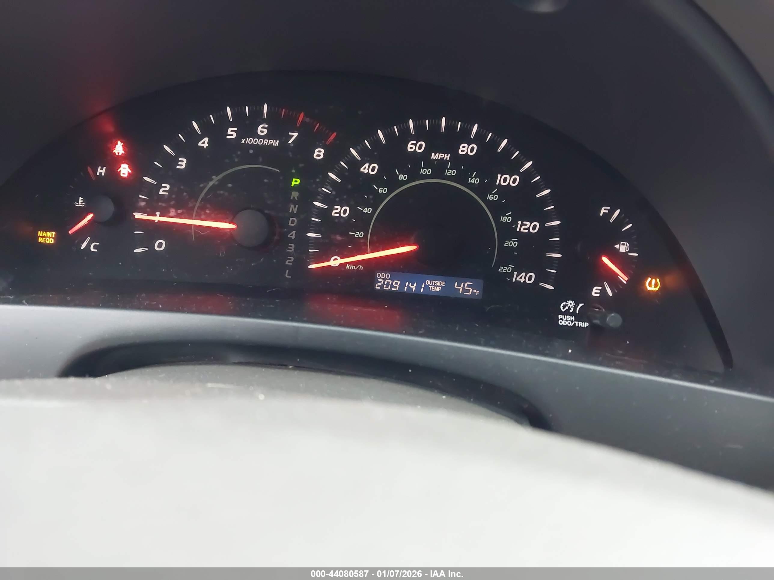 TOYOTA CAMRY image 7