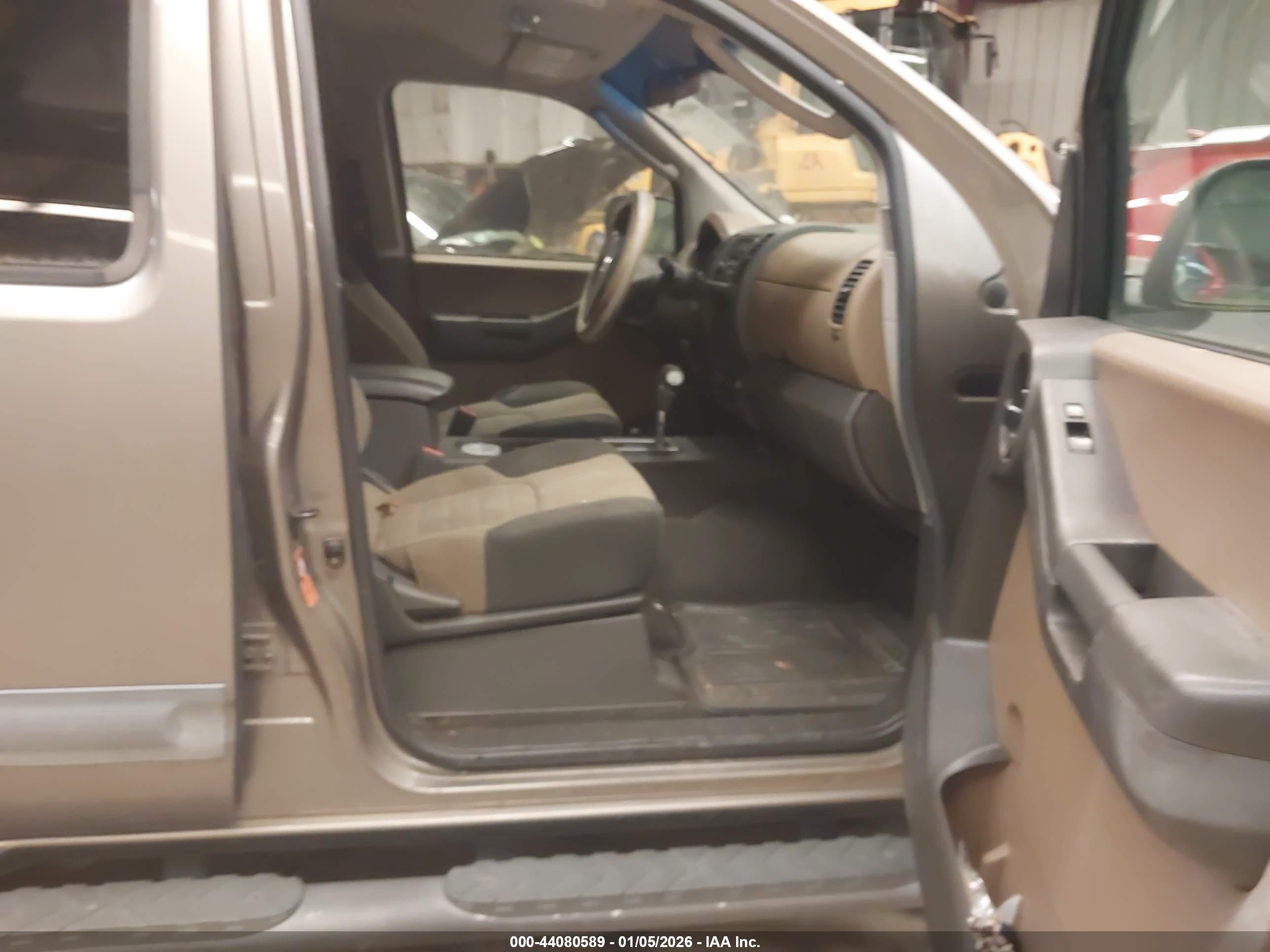 NISSAN XTERRA image 5