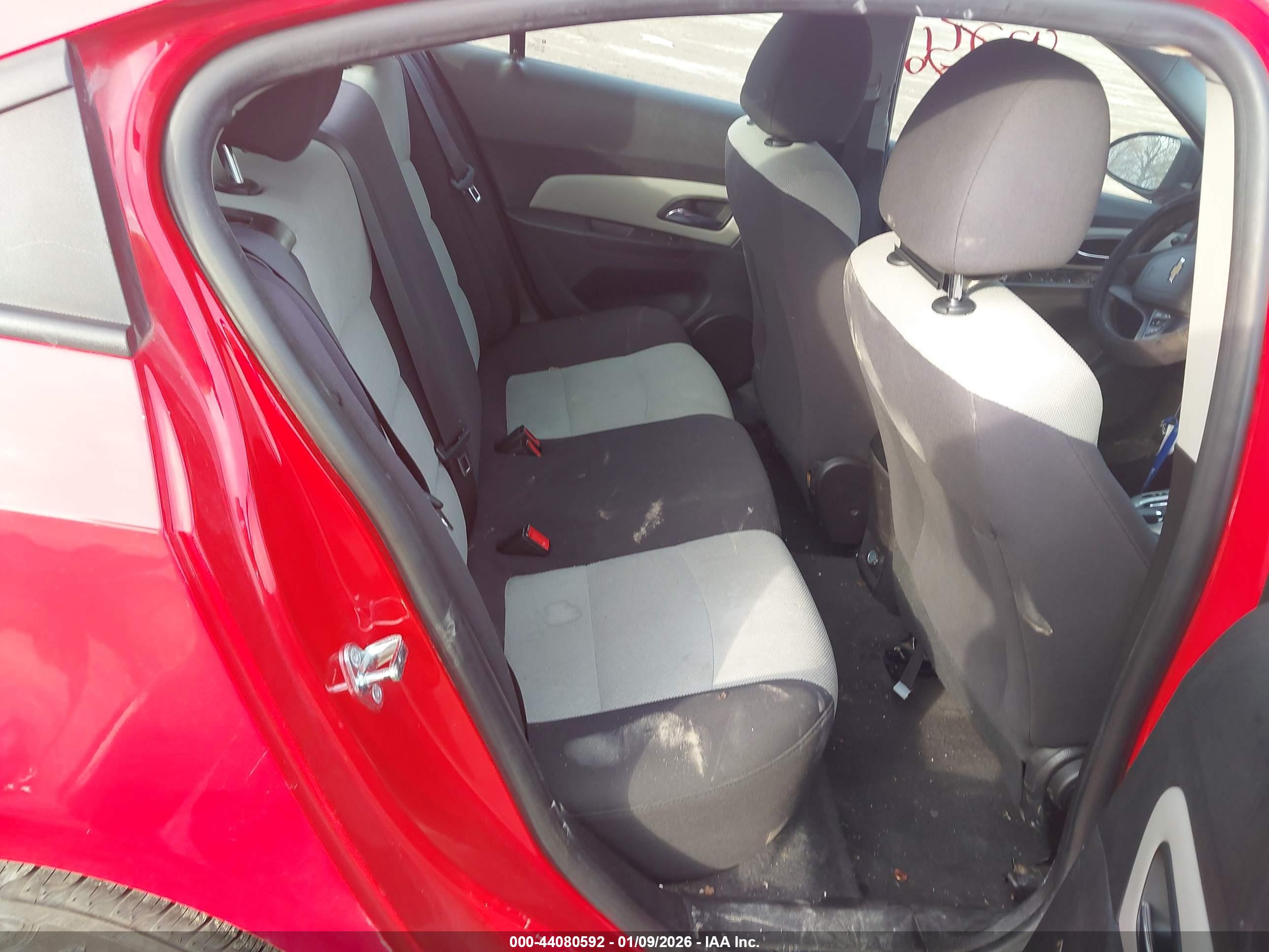 CHEVROLET CRUZE image 8