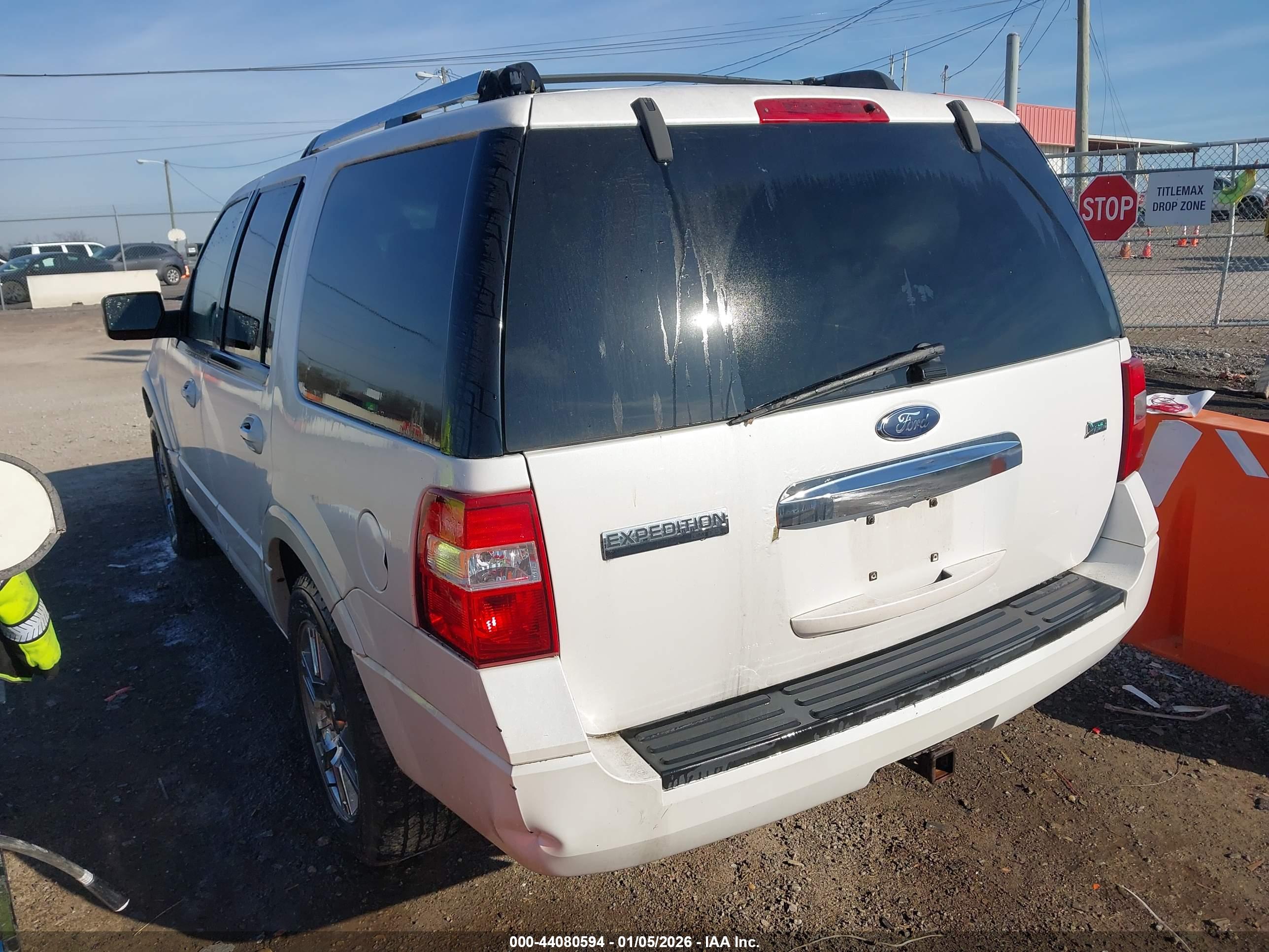 FORD EXPEDITION image 3