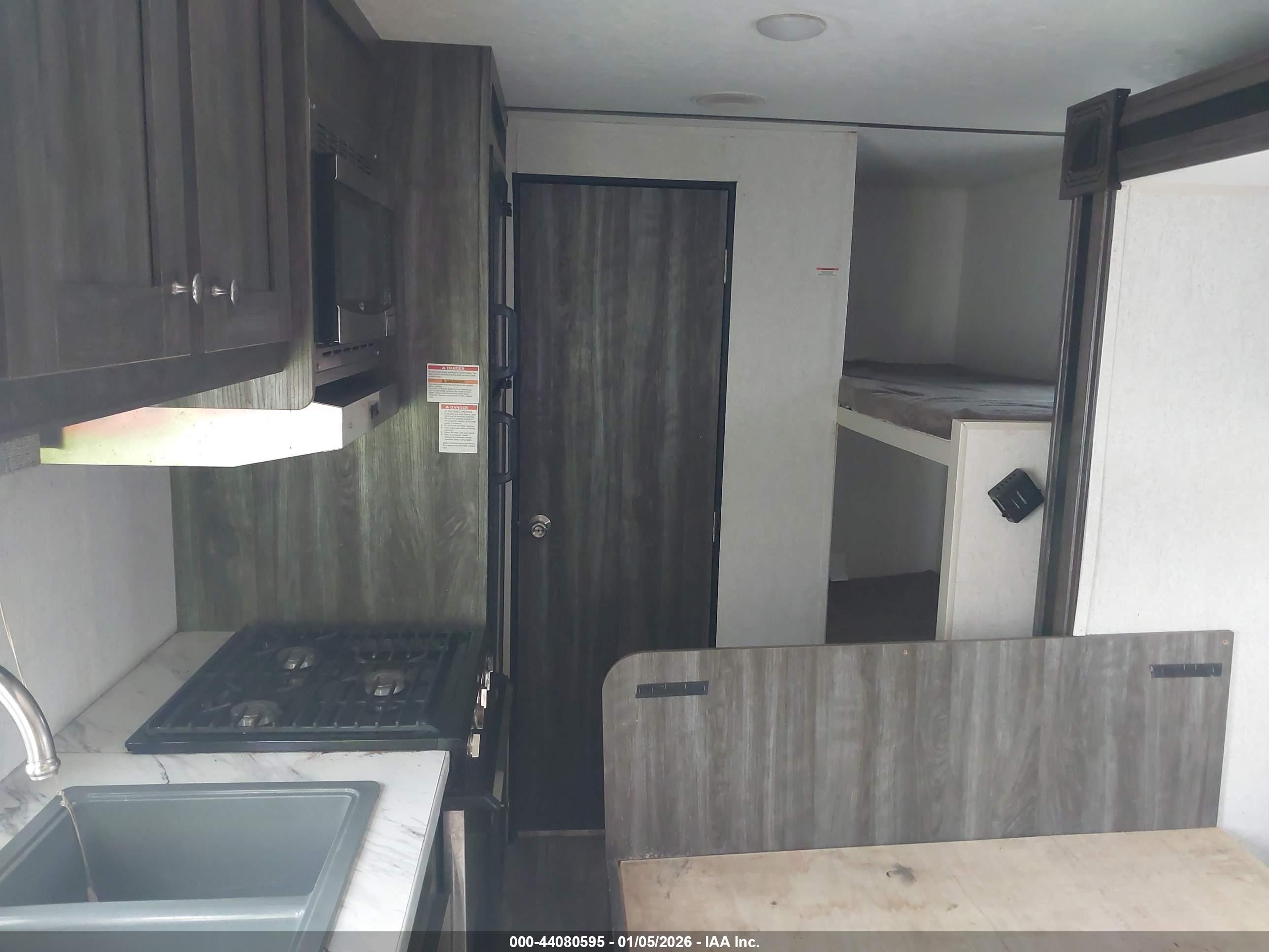 HIGHLAND RIDGE image 8