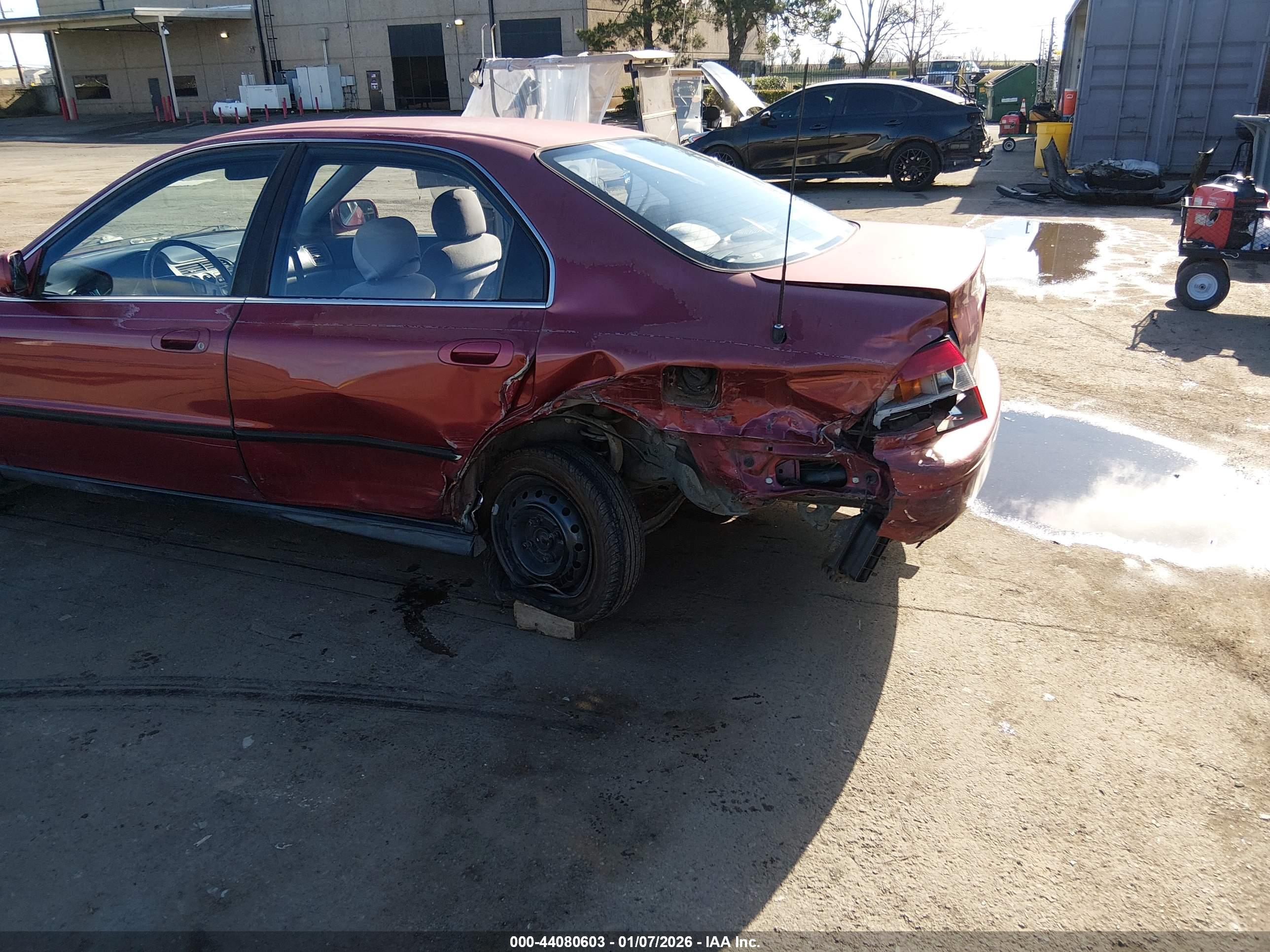 HONDA ACCORD image 6