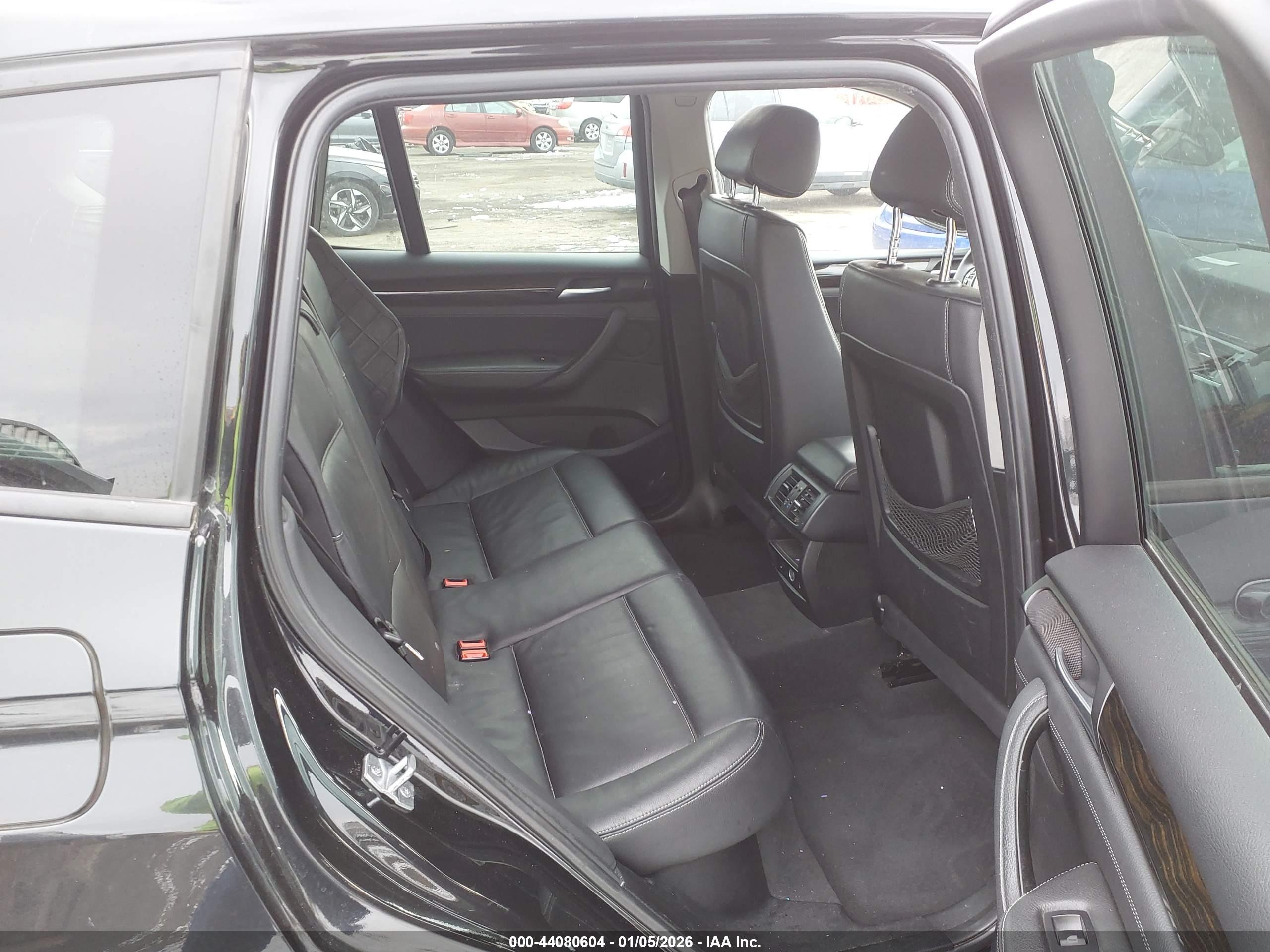 BMW X3 image 8