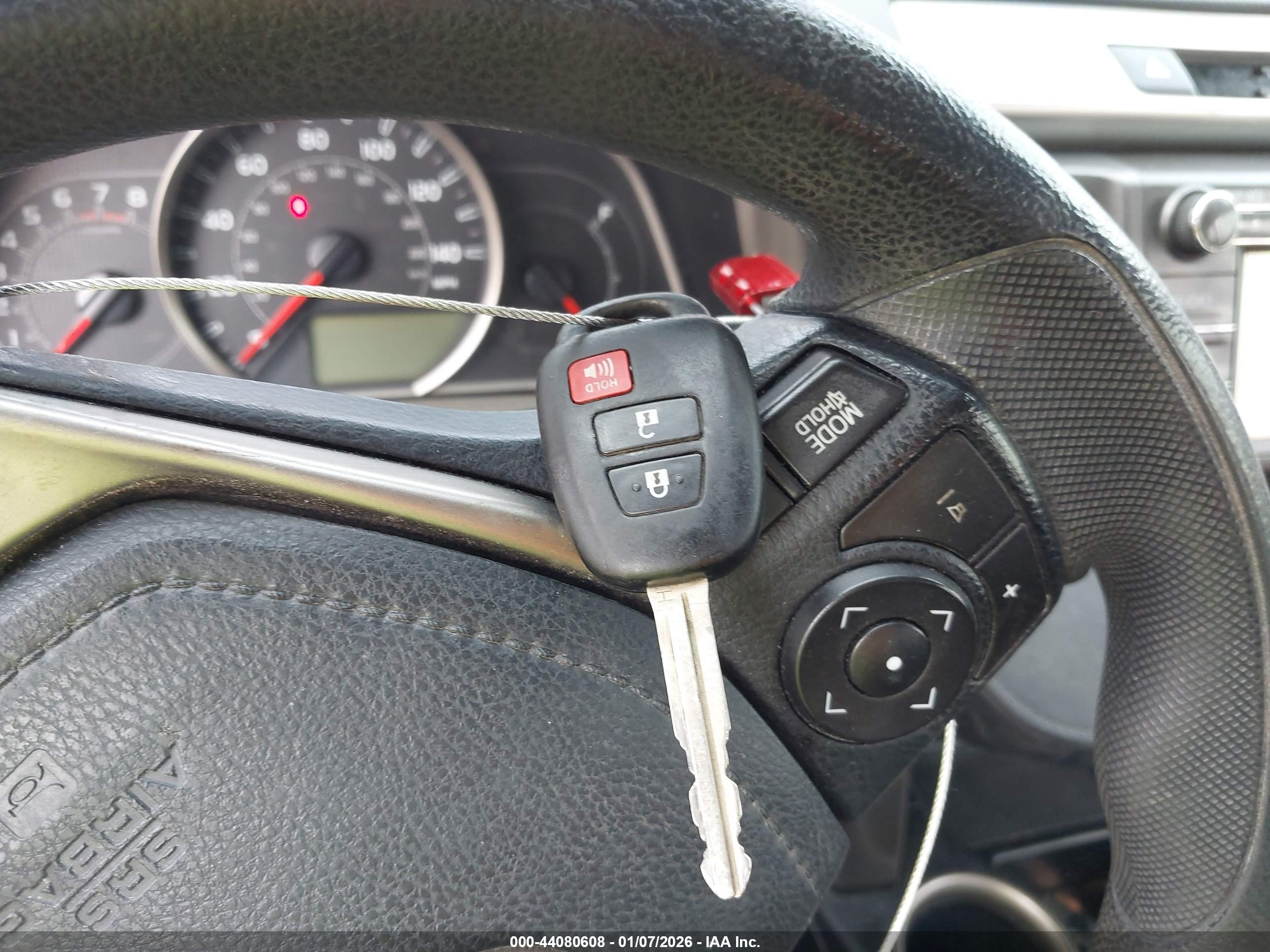 TOYOTA RAV4 image 11