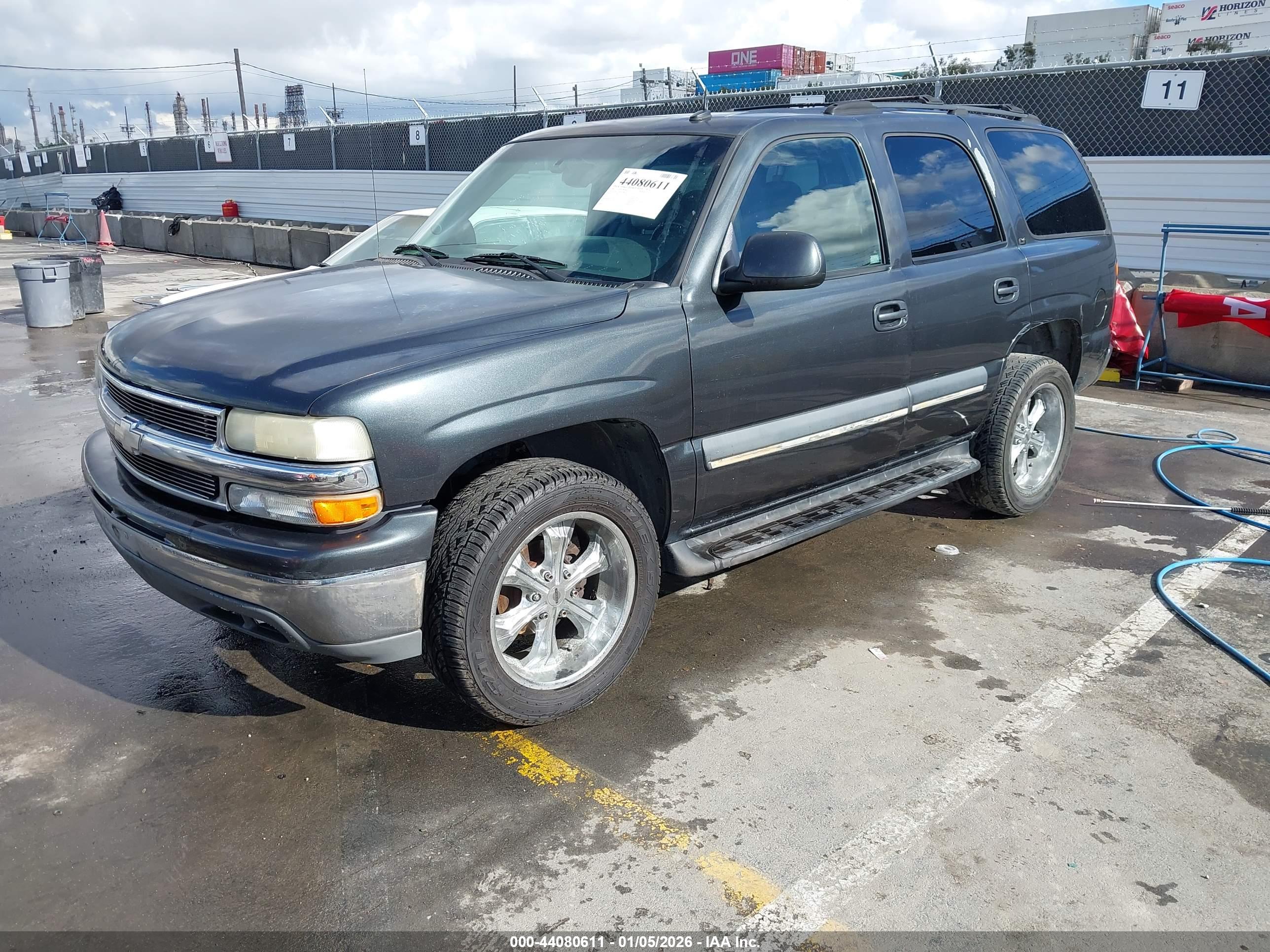 CHEVROLET TAHOE image 2