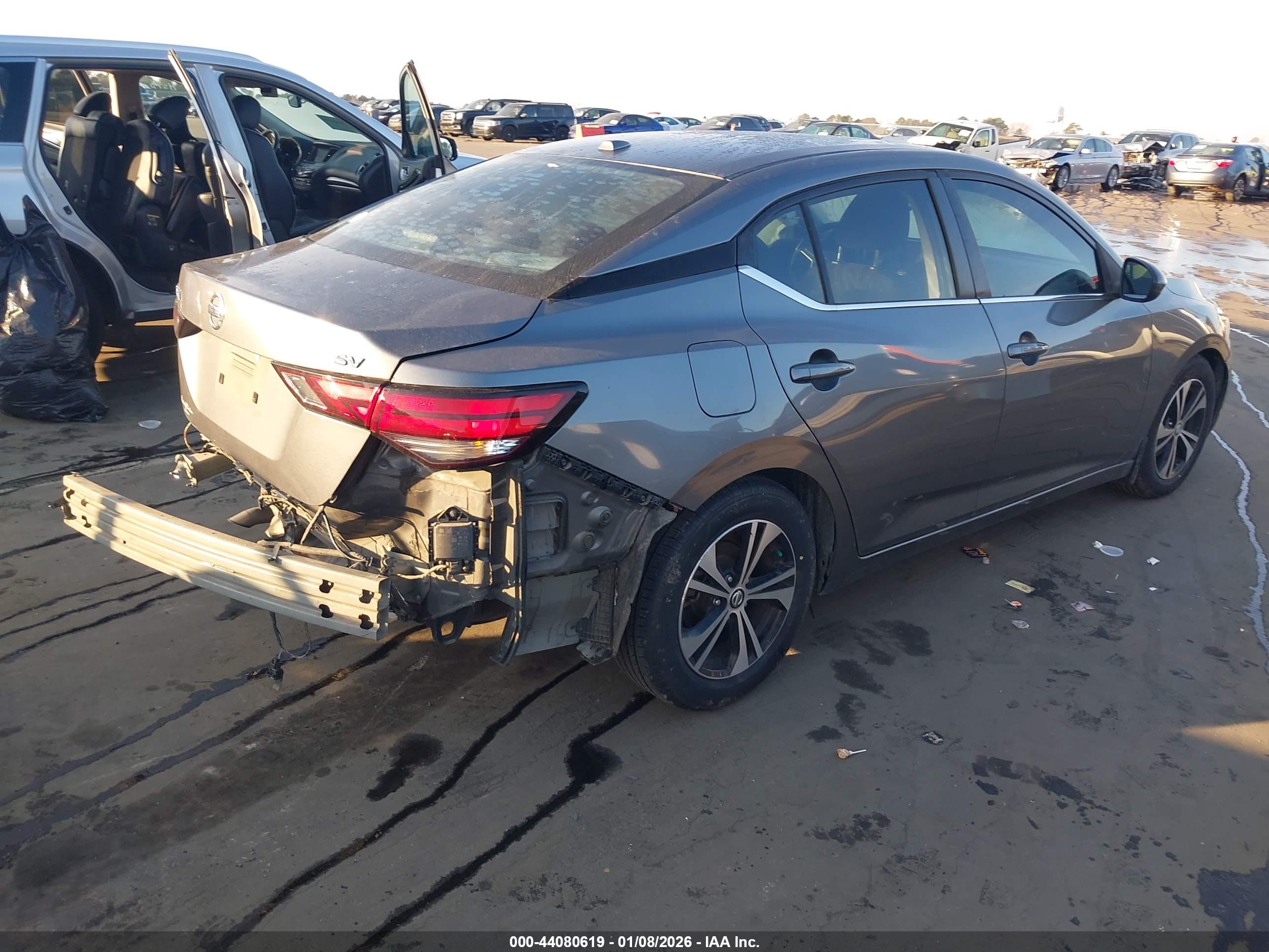 NISSAN SENTRA image 4