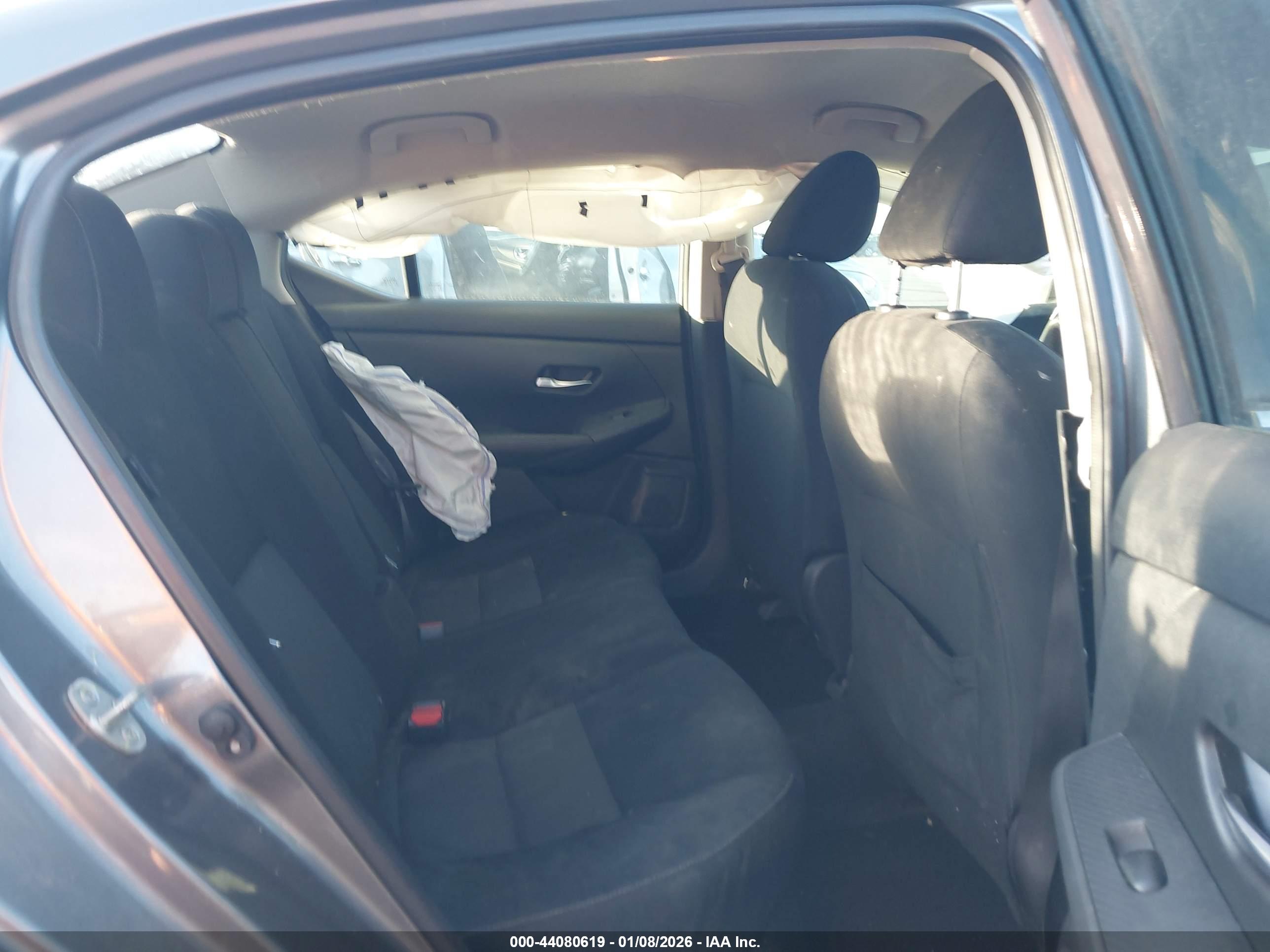 NISSAN SENTRA image 8