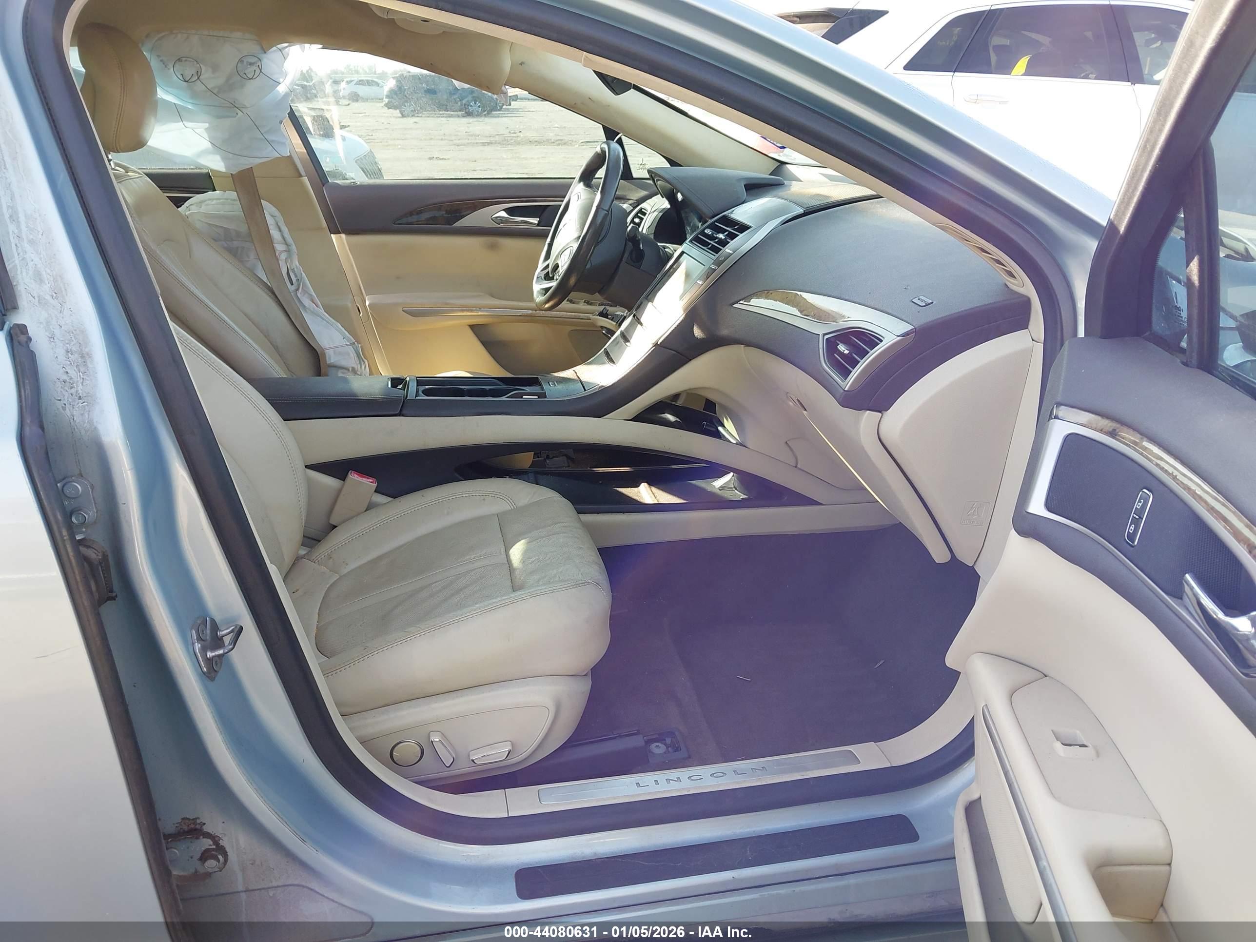 LINCOLN MKZ image 5
