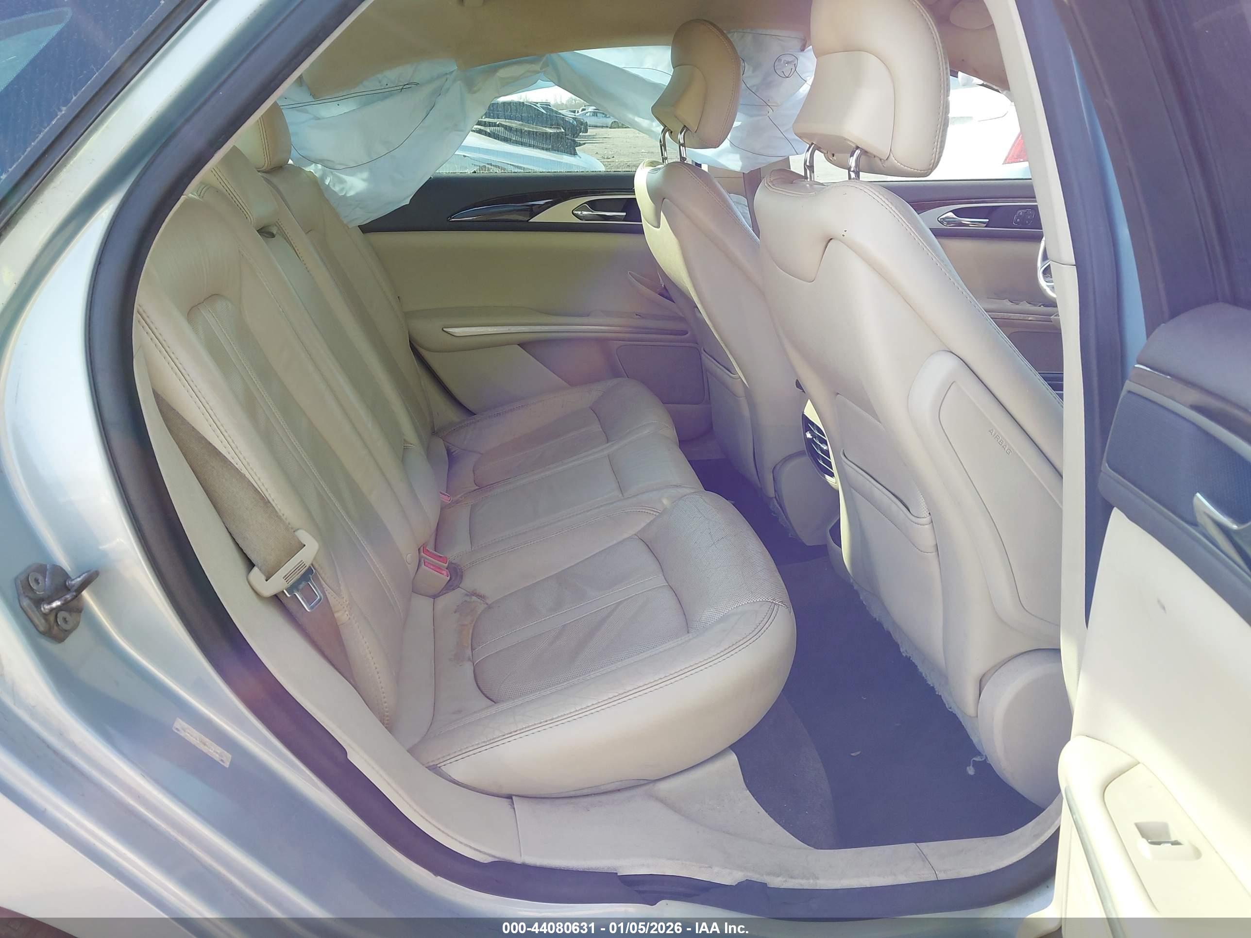 LINCOLN MKZ image 8