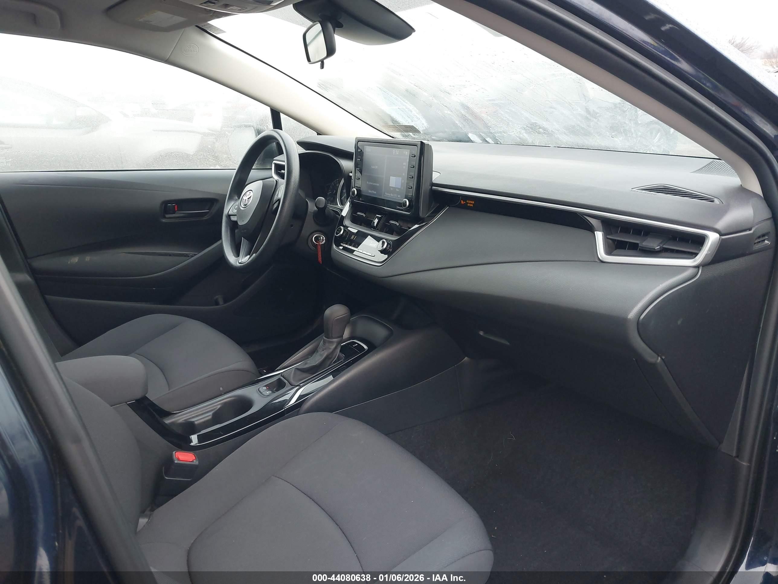 TOYOTA COROLLA image 5