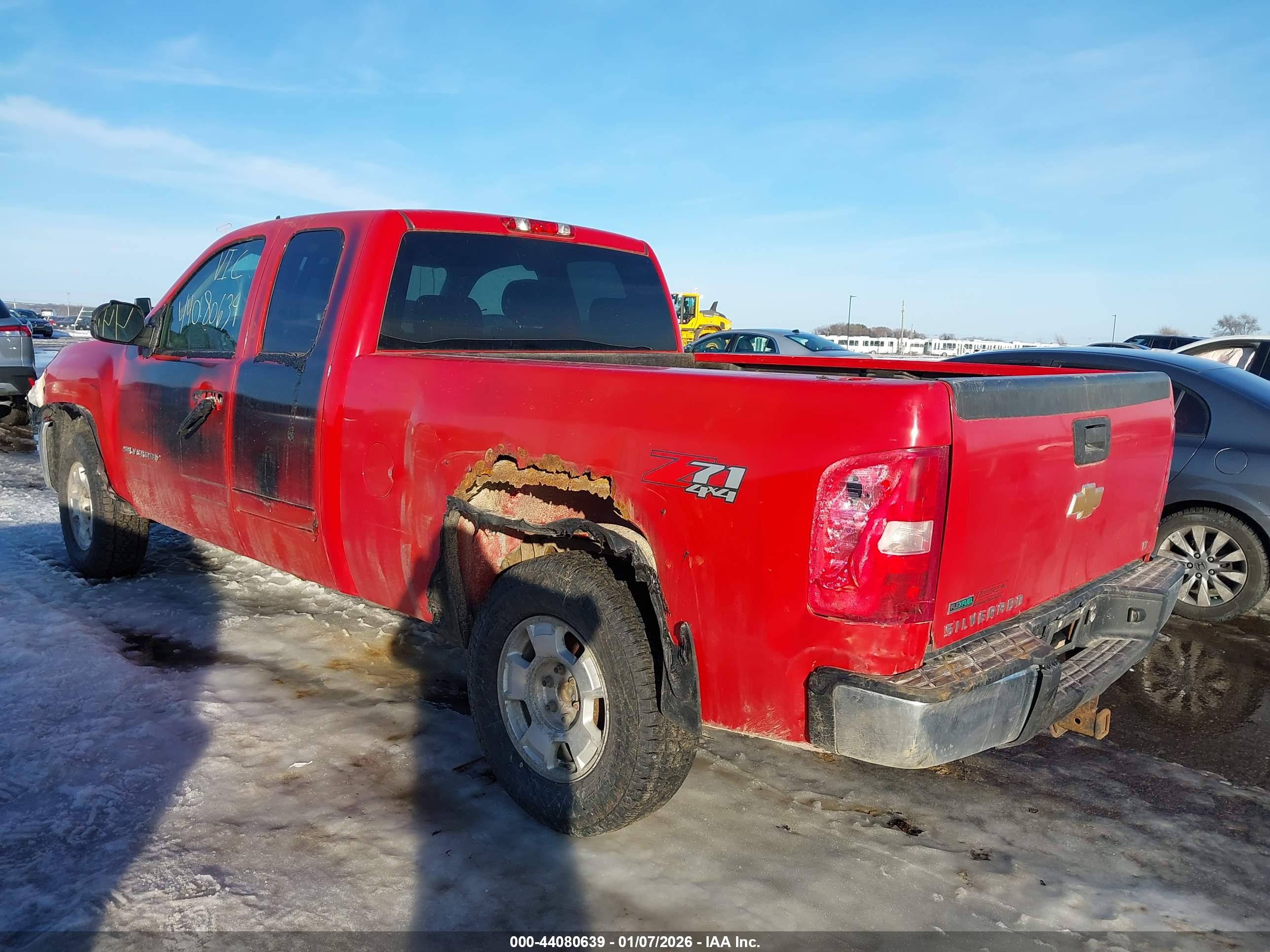 CHEVROLET SILVERADO image 3