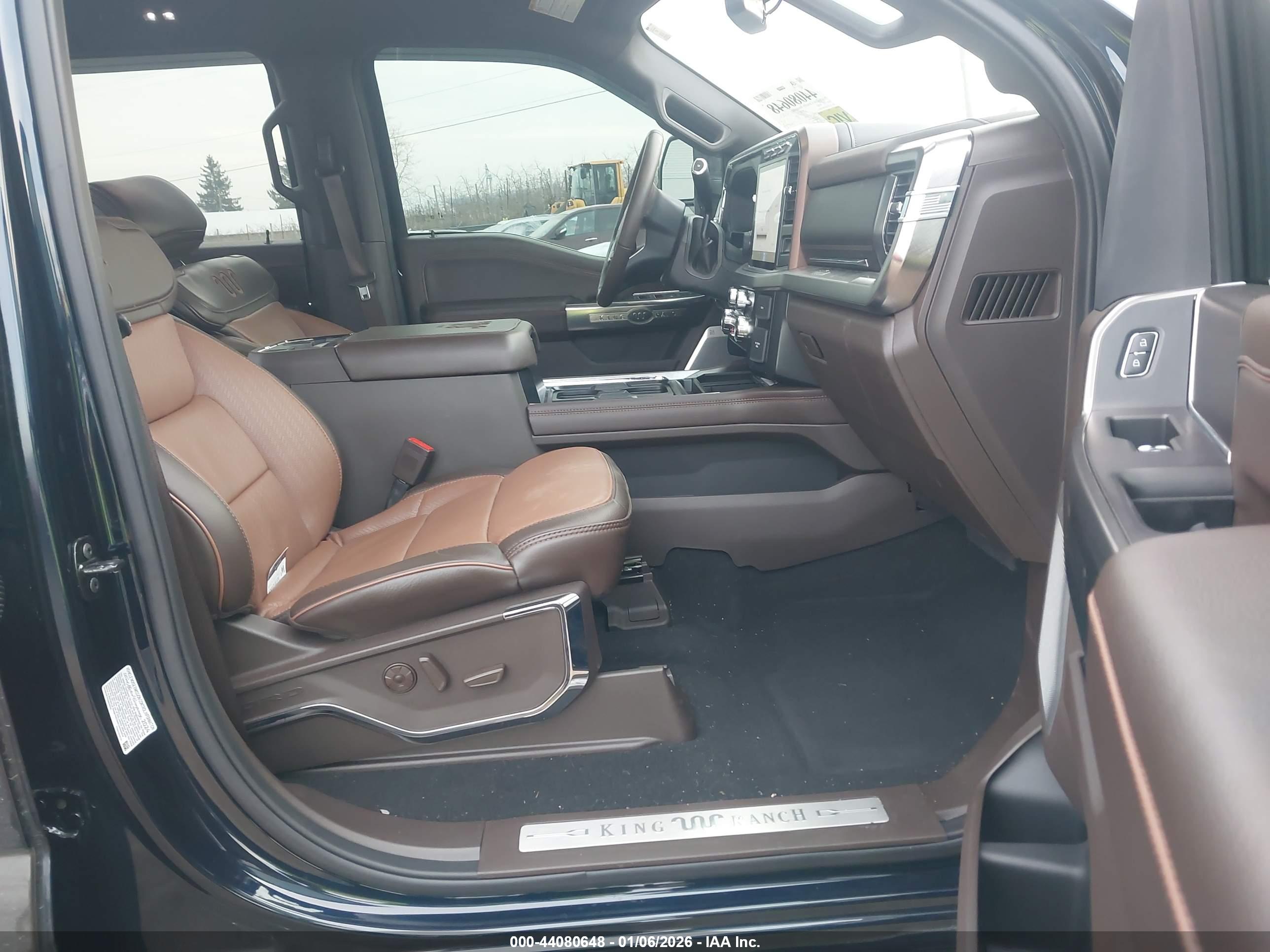 FORD F-350 image 5