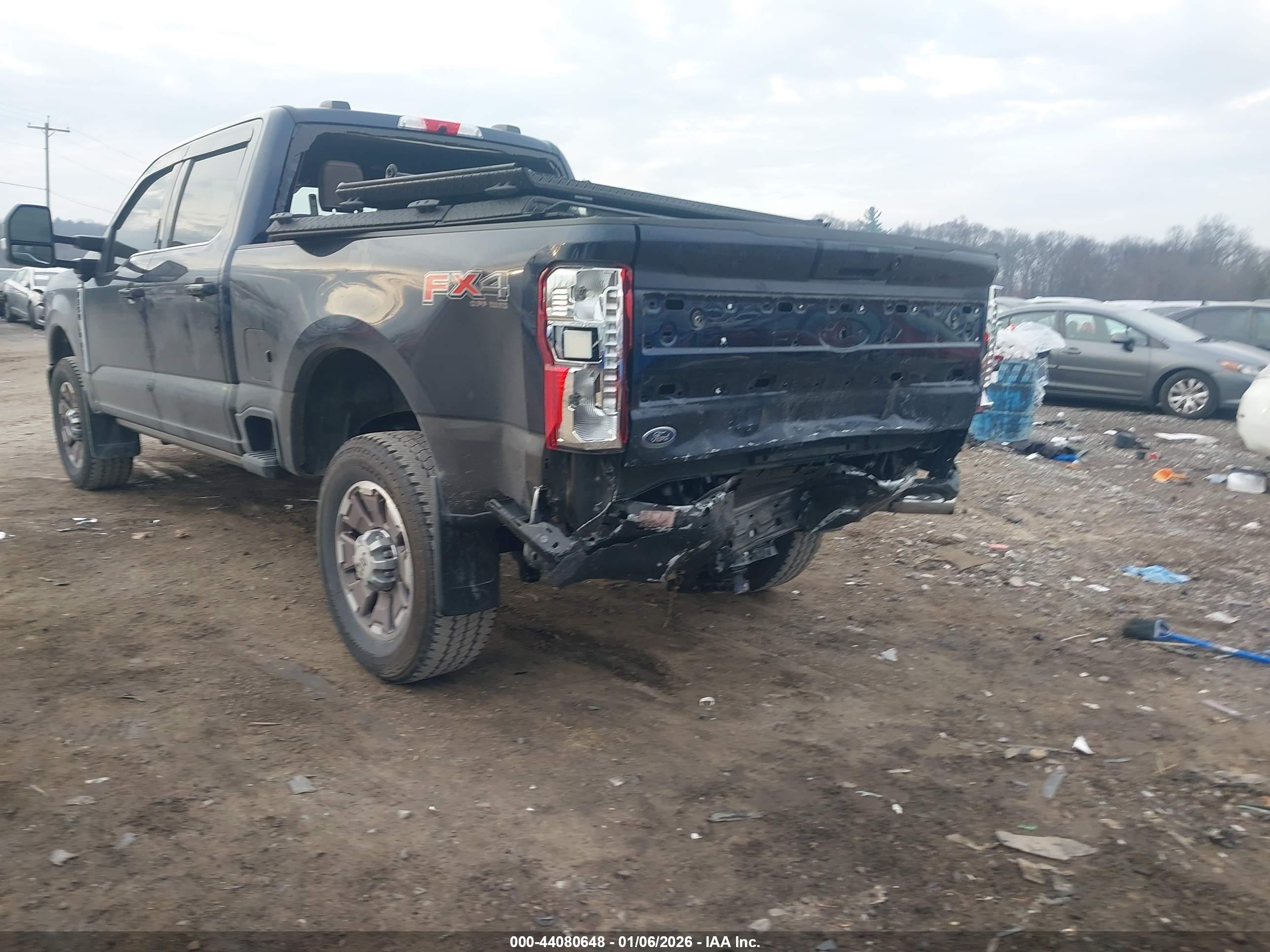 FORD F-350 image 6