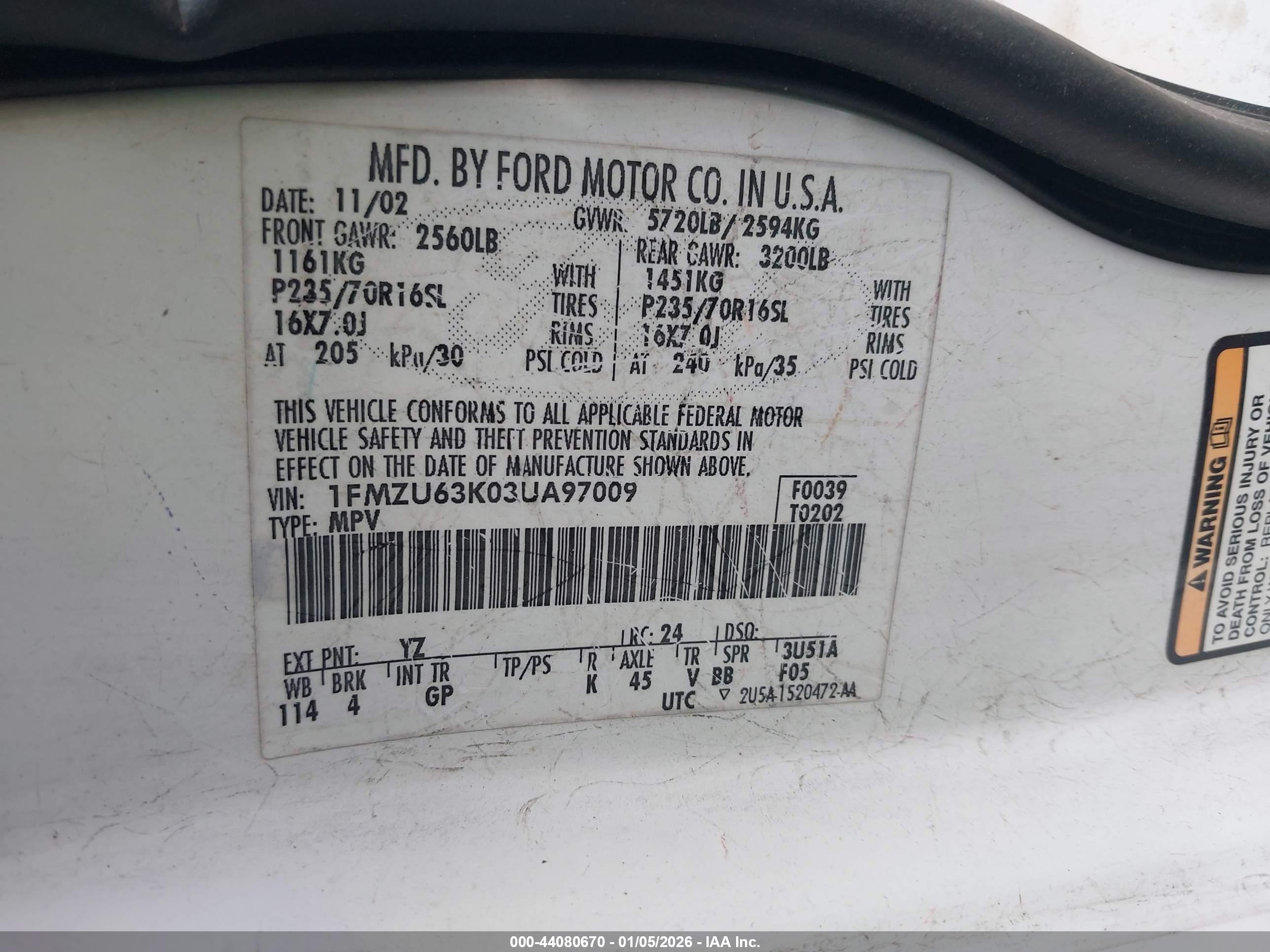 FORD EXPLORER image 9