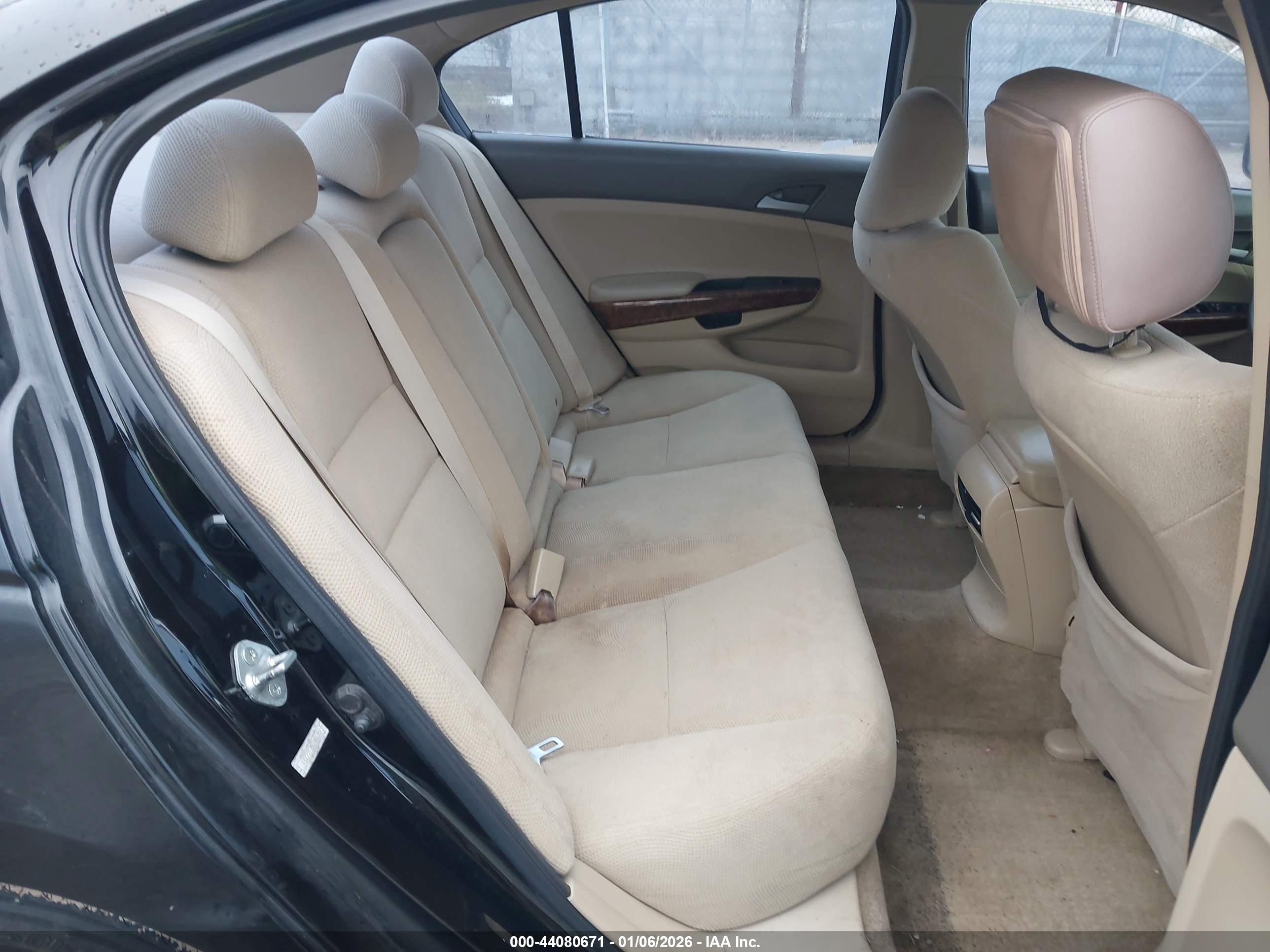 HONDA ACCORD image 8