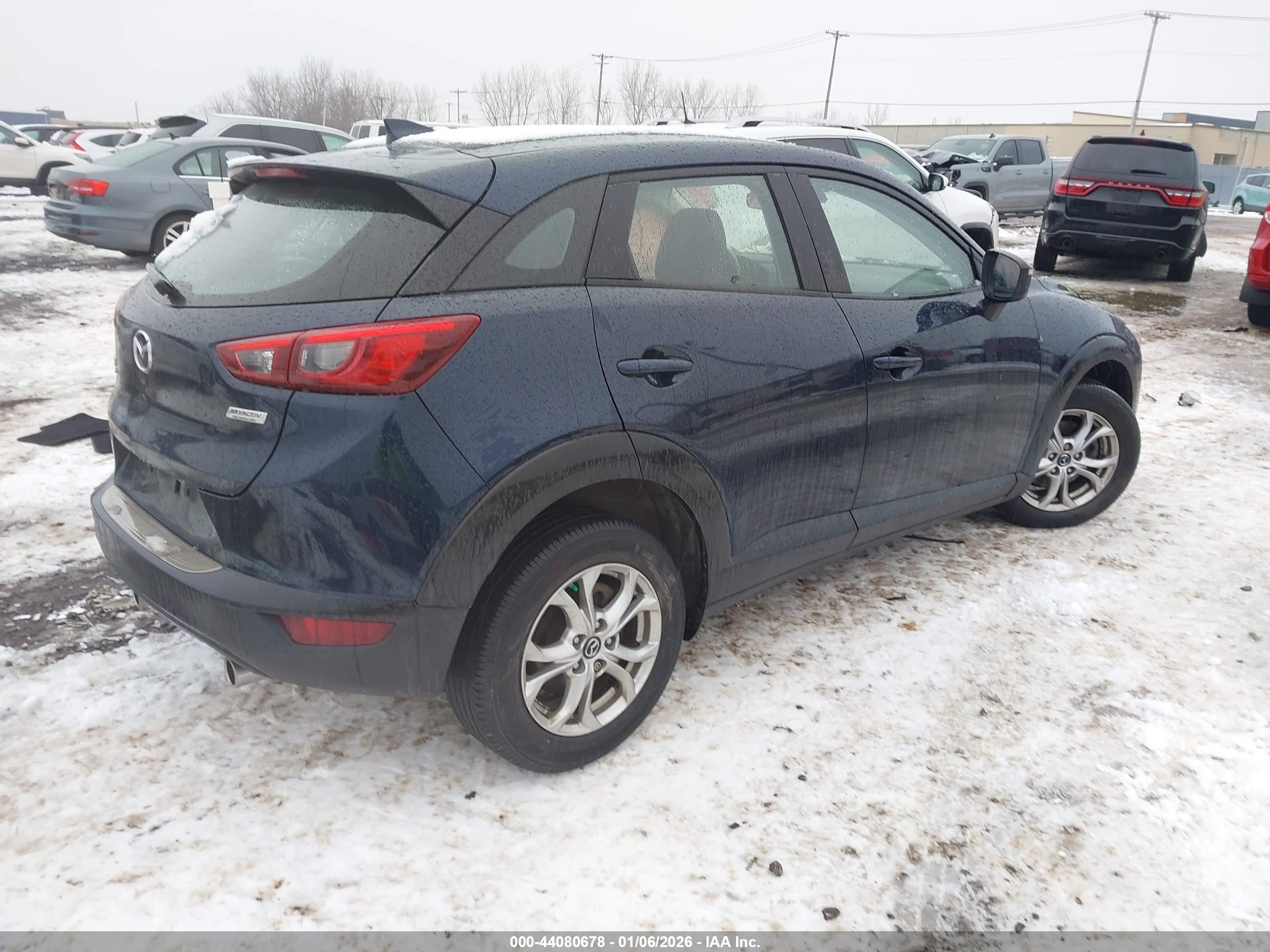 MAZDA CX-3 image 4