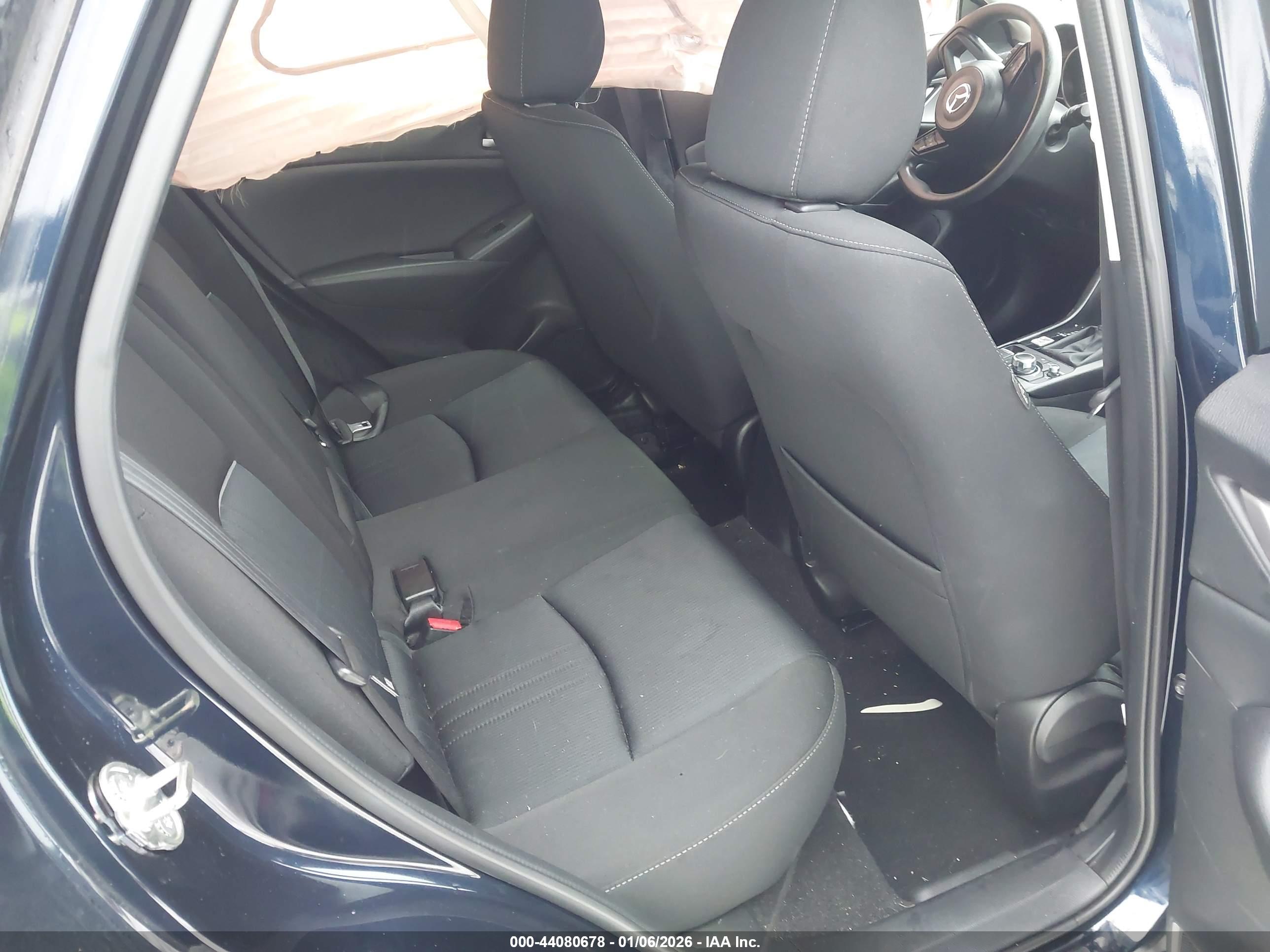 MAZDA CX-3 image 8