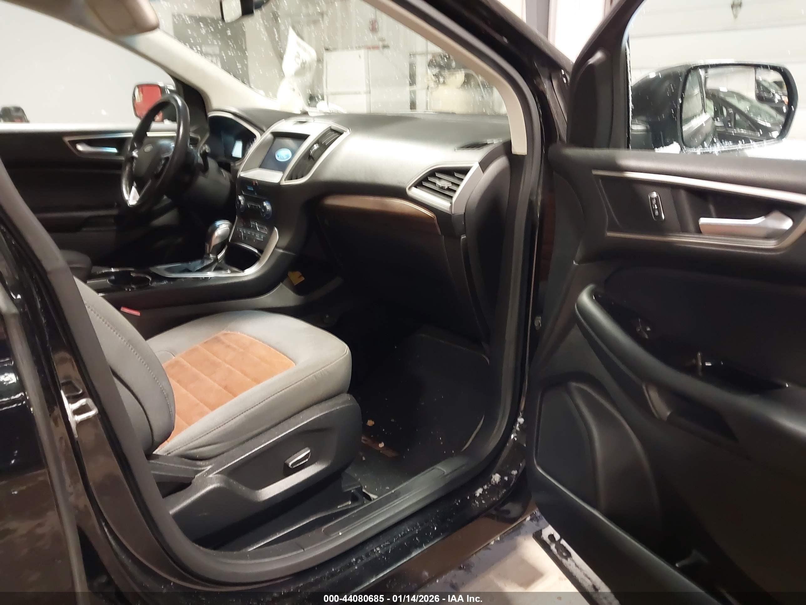 FORD EDGE image 5