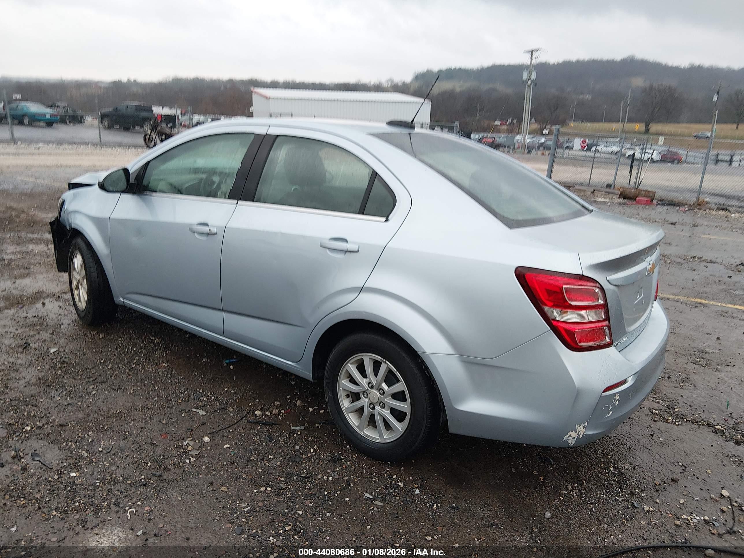 CHEVROLET SONIC image 3