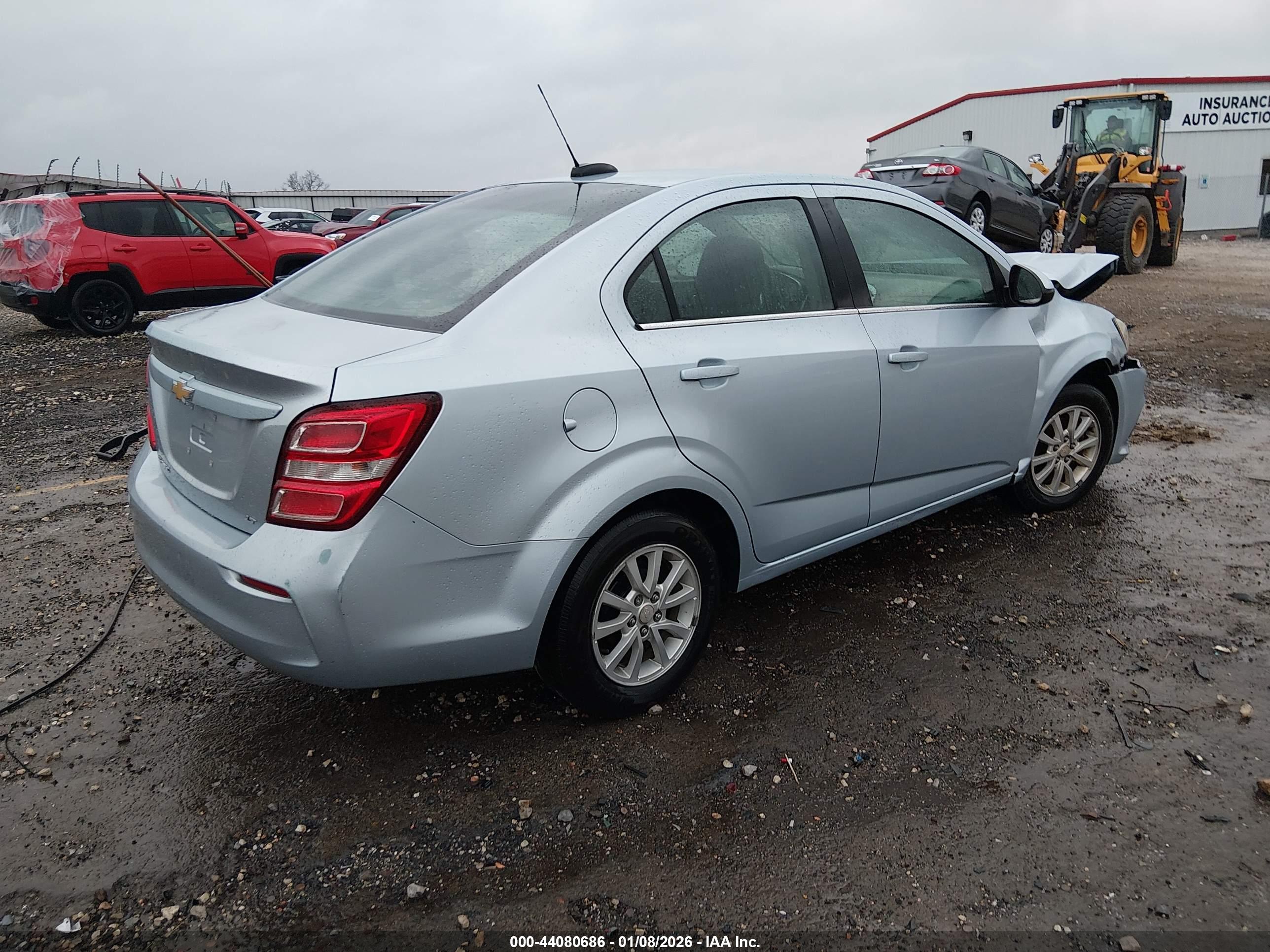 CHEVROLET SONIC image 4