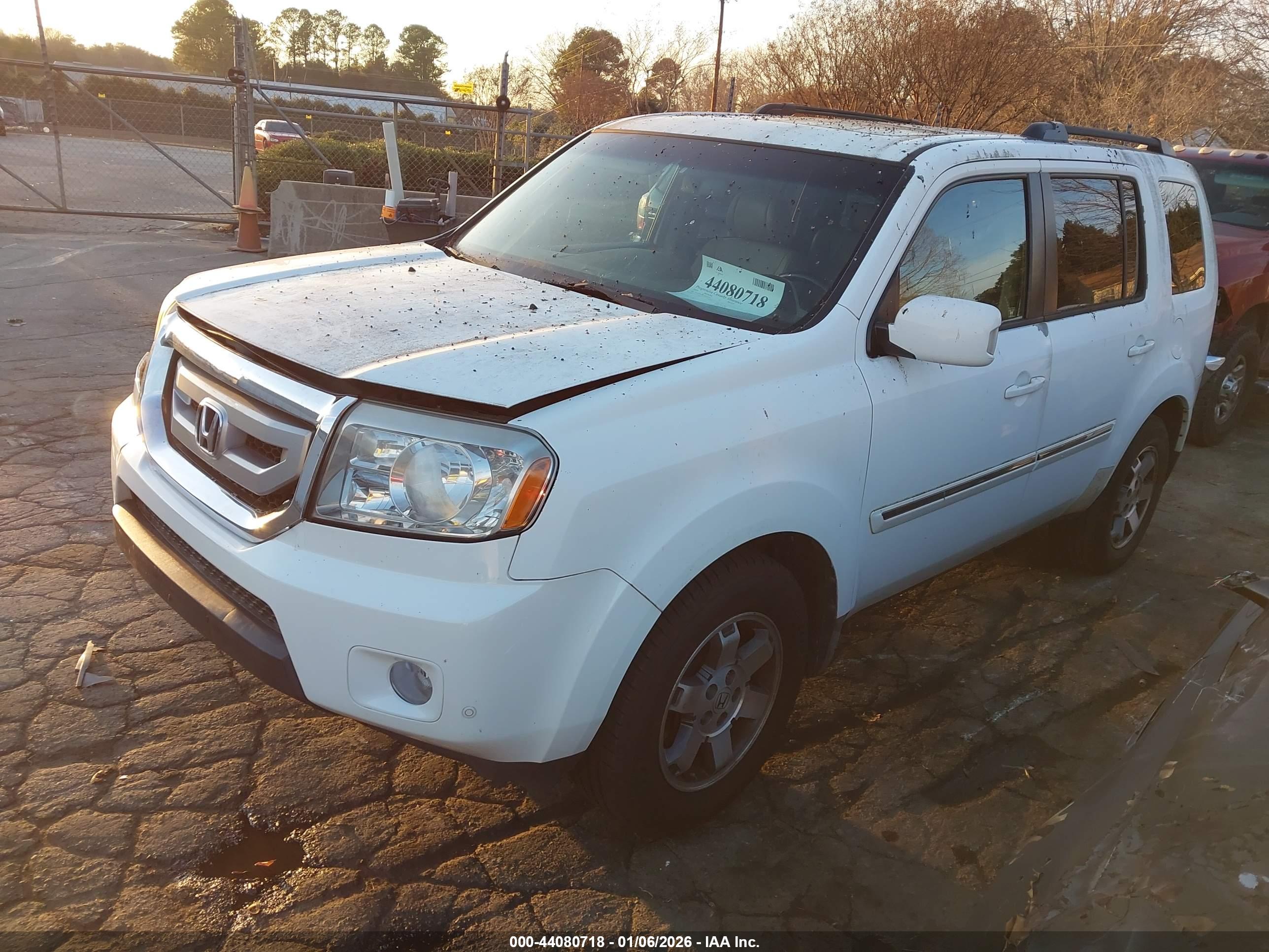 HONDA PILOT image 2