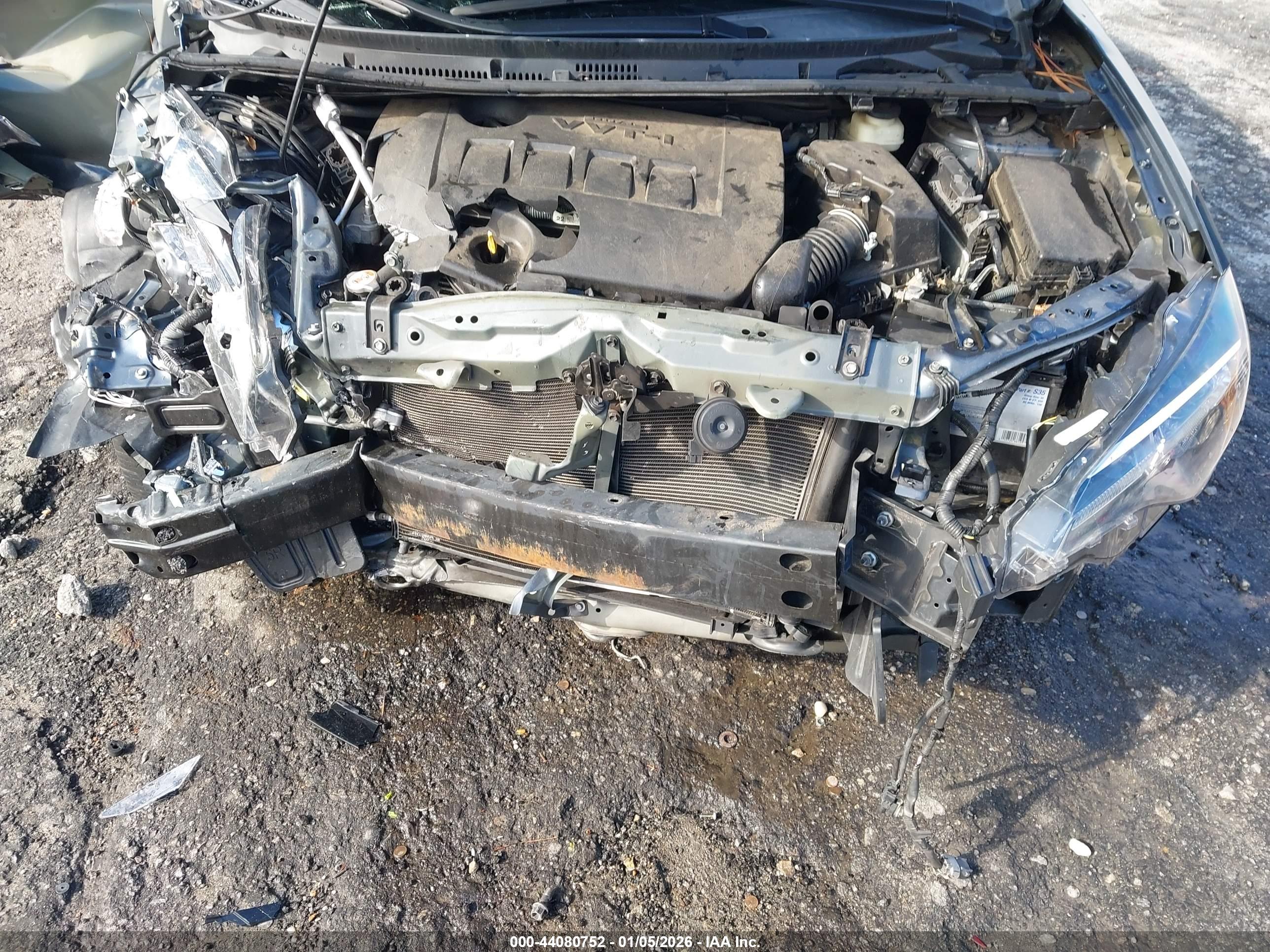TOYOTA COROLLA image 10