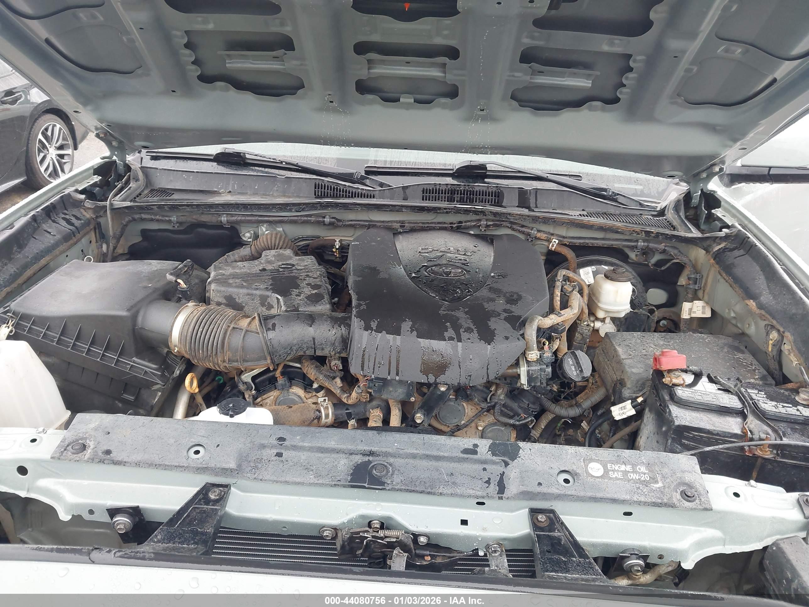 TOYOTA TACOMA image 10
