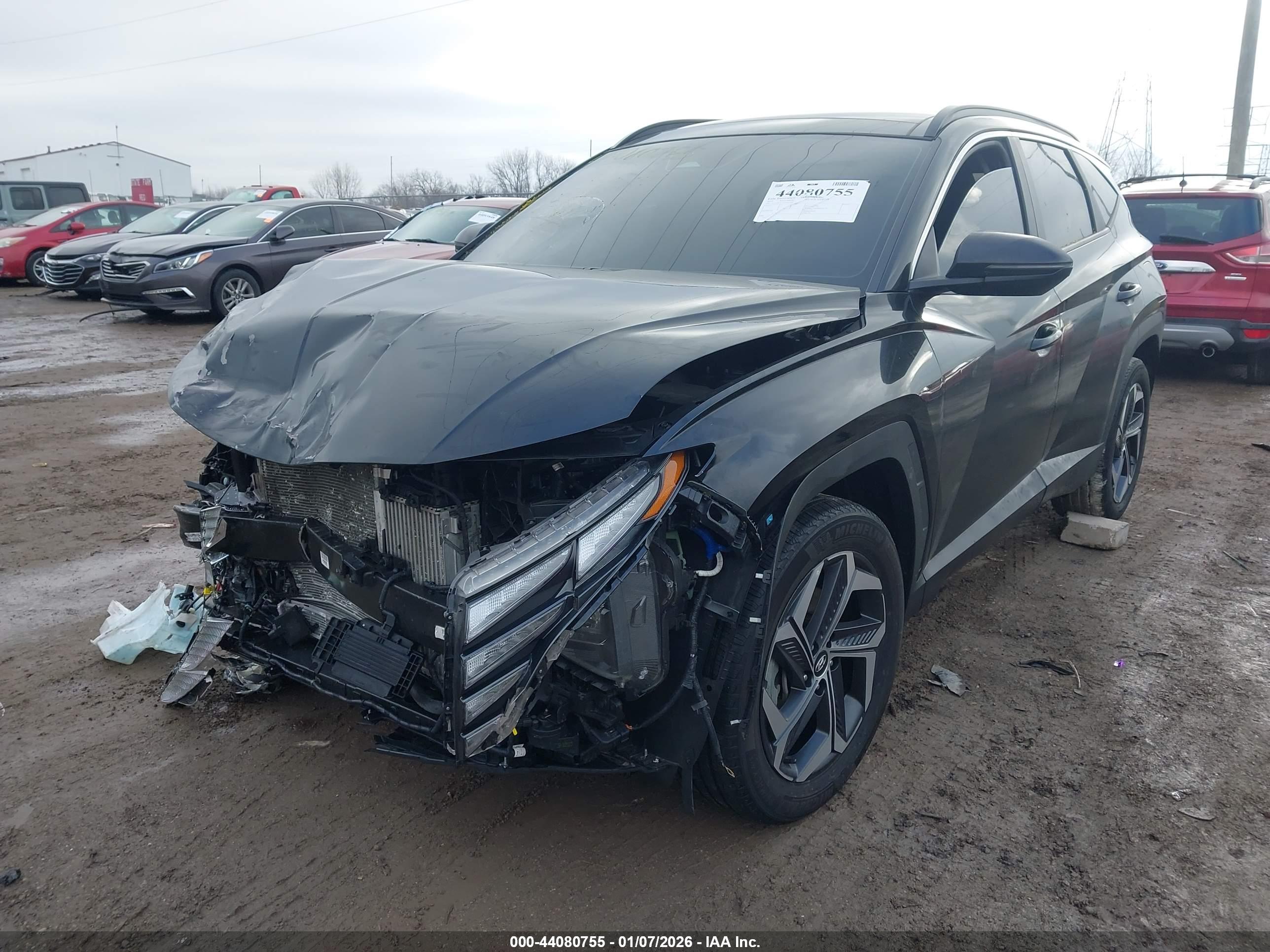 HYUNDAI TUCSON image 2