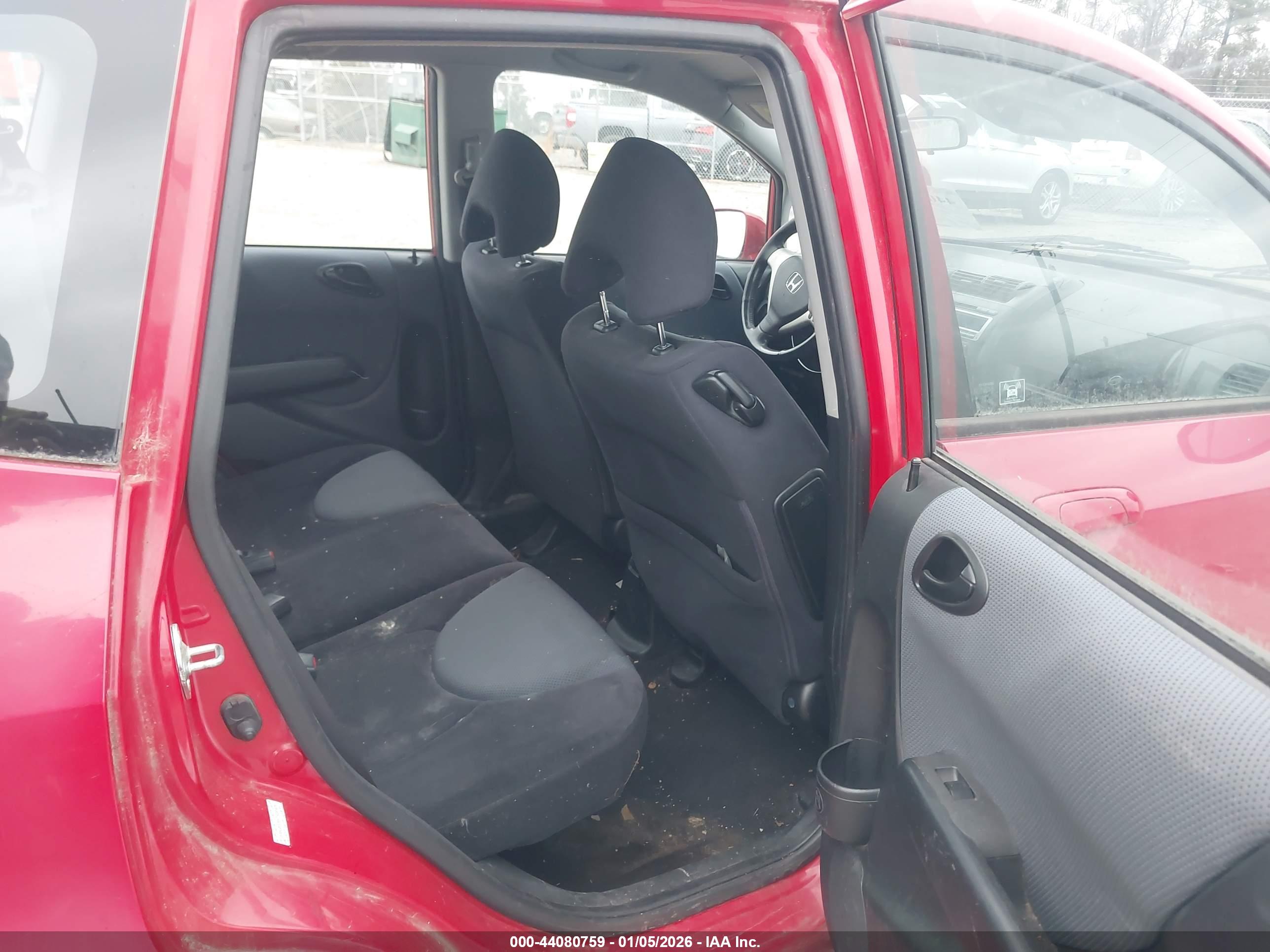HONDA FIT image 8