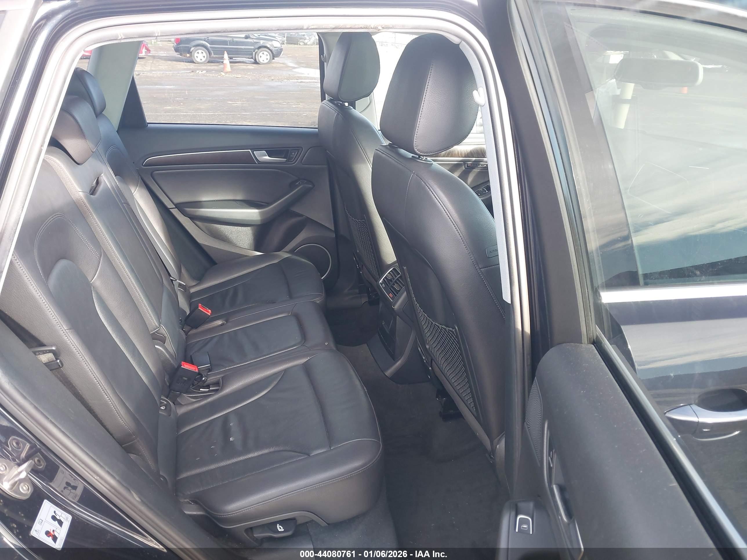 AUDI Q5 image 8