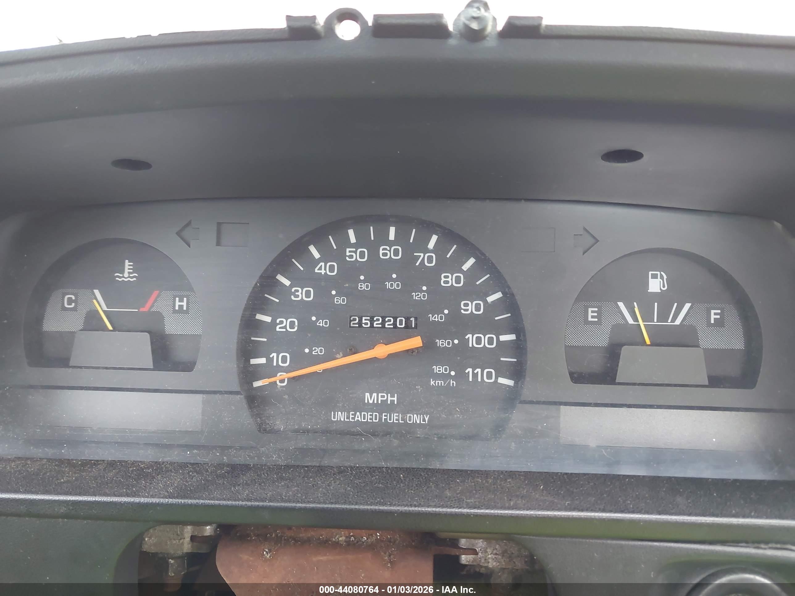 TOYOTA PICKUP image 7