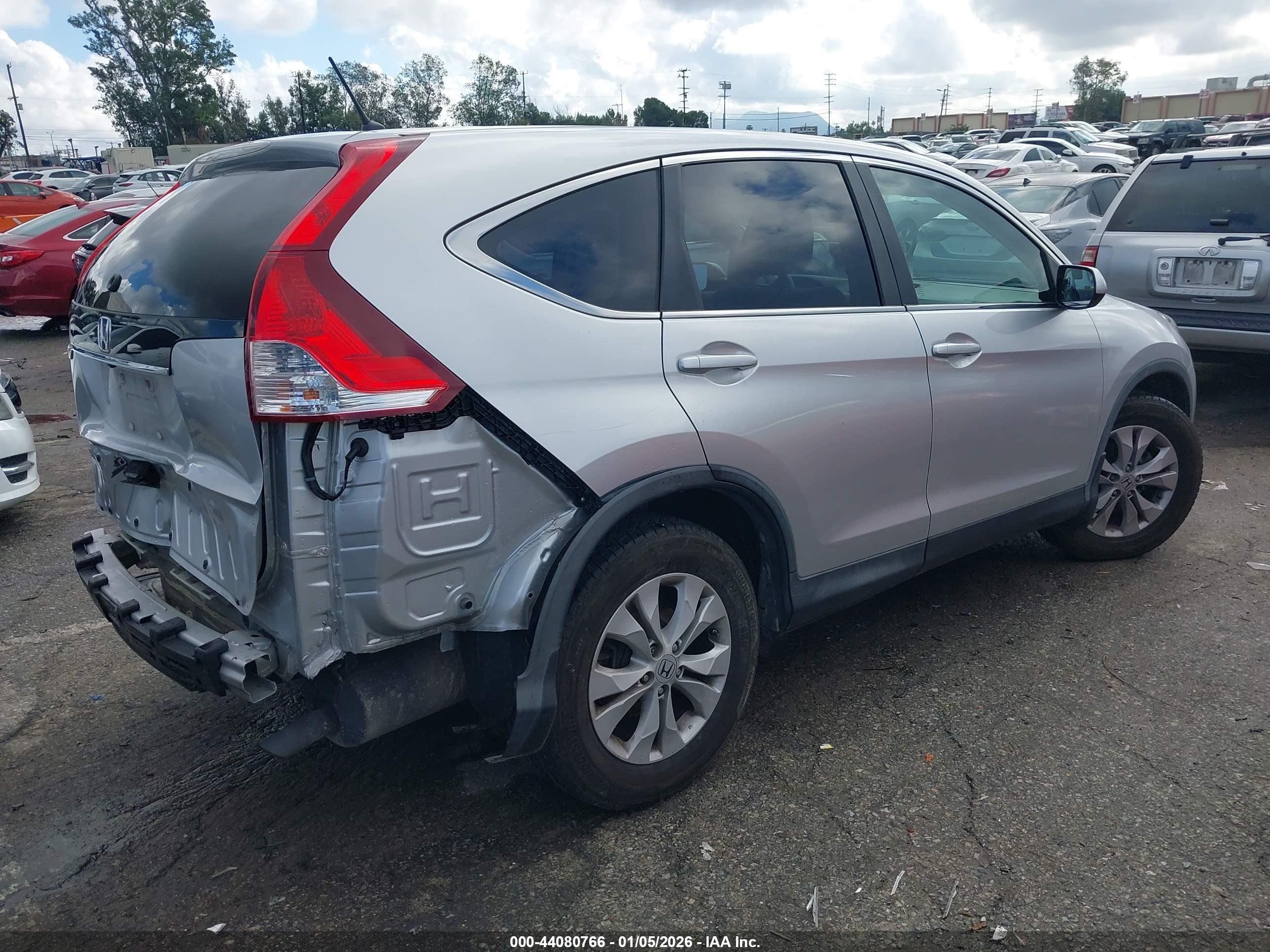 HONDA CR-V image 4