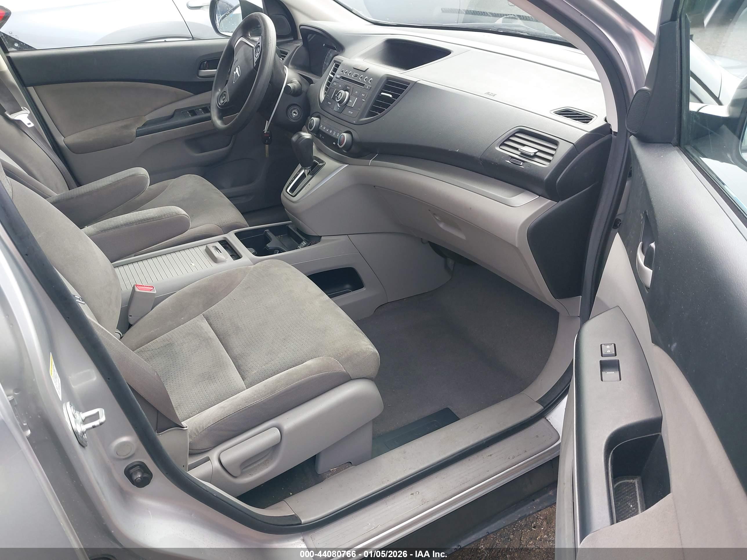 HONDA CR-V image 5