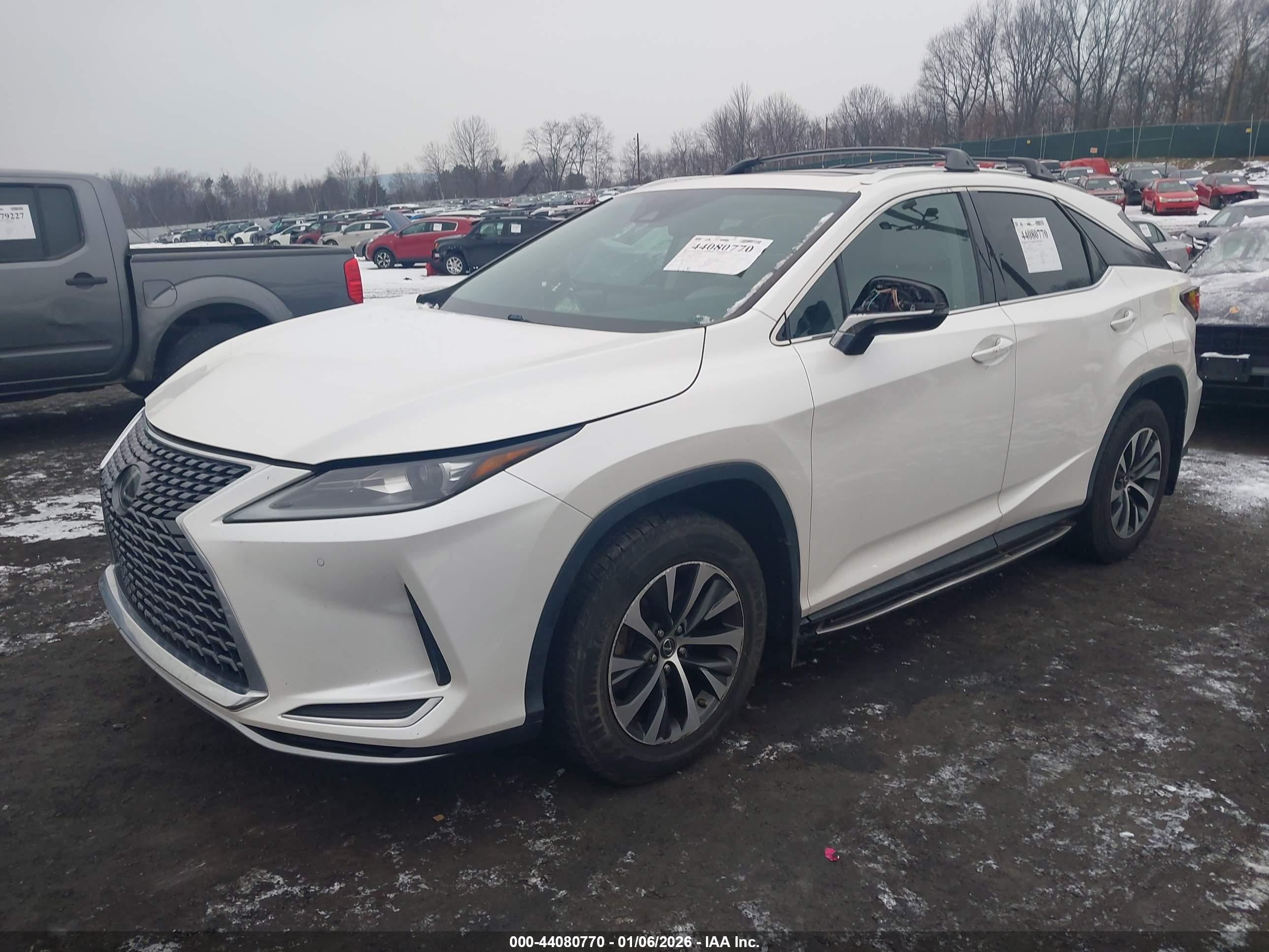 LEXUS RX image 2