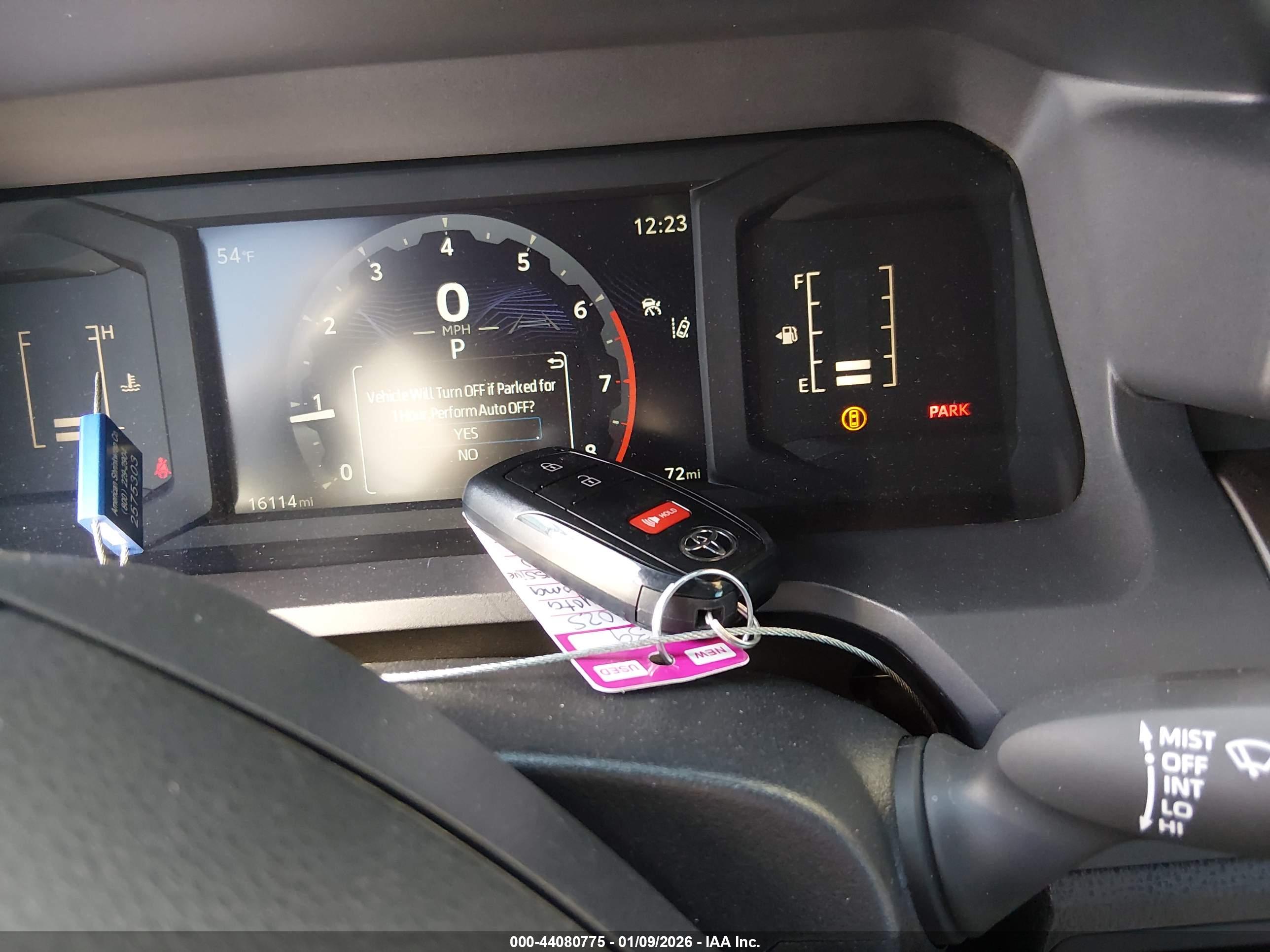 TOYOTA TACOMA image 11
