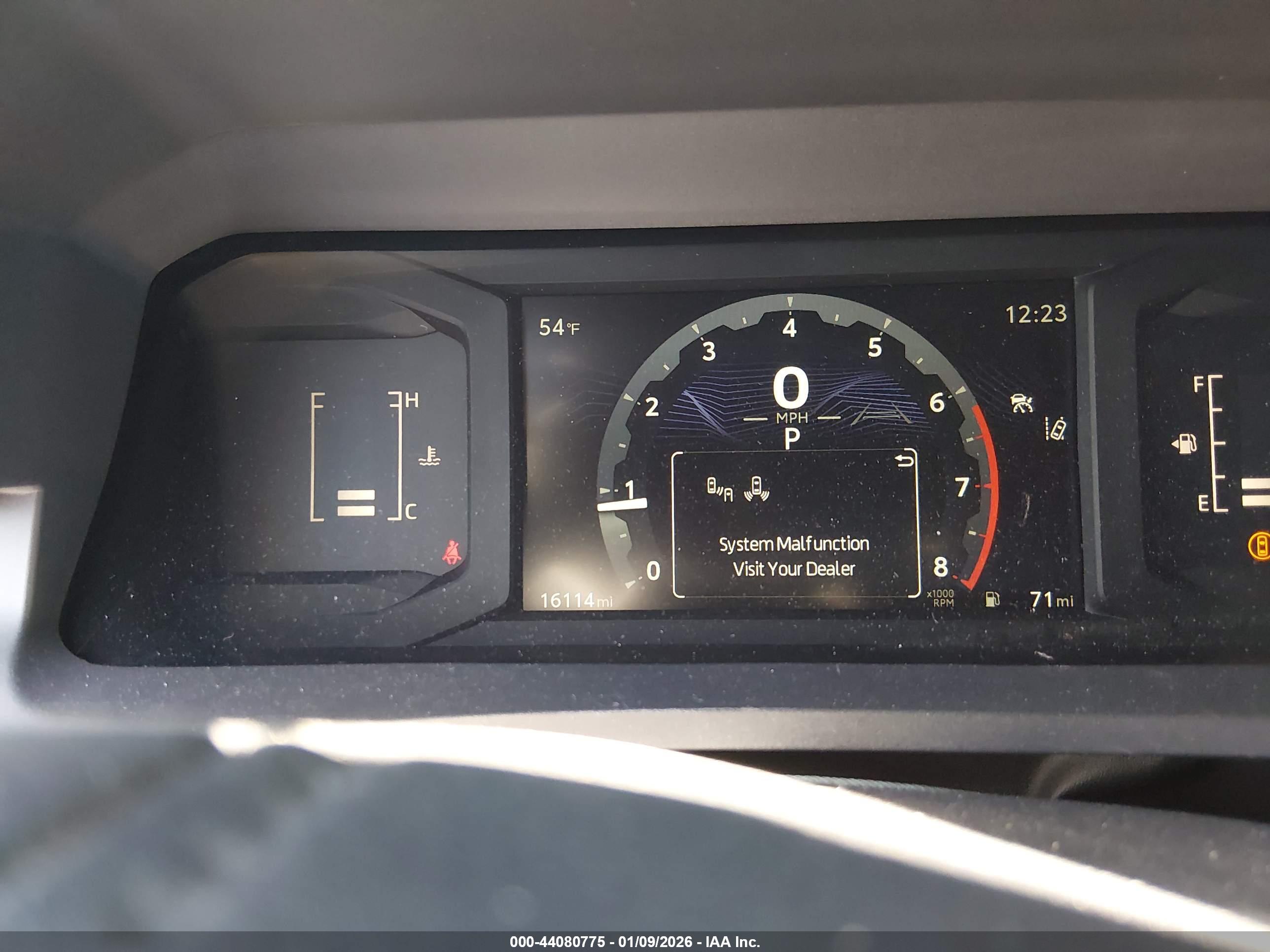 TOYOTA TACOMA image 7