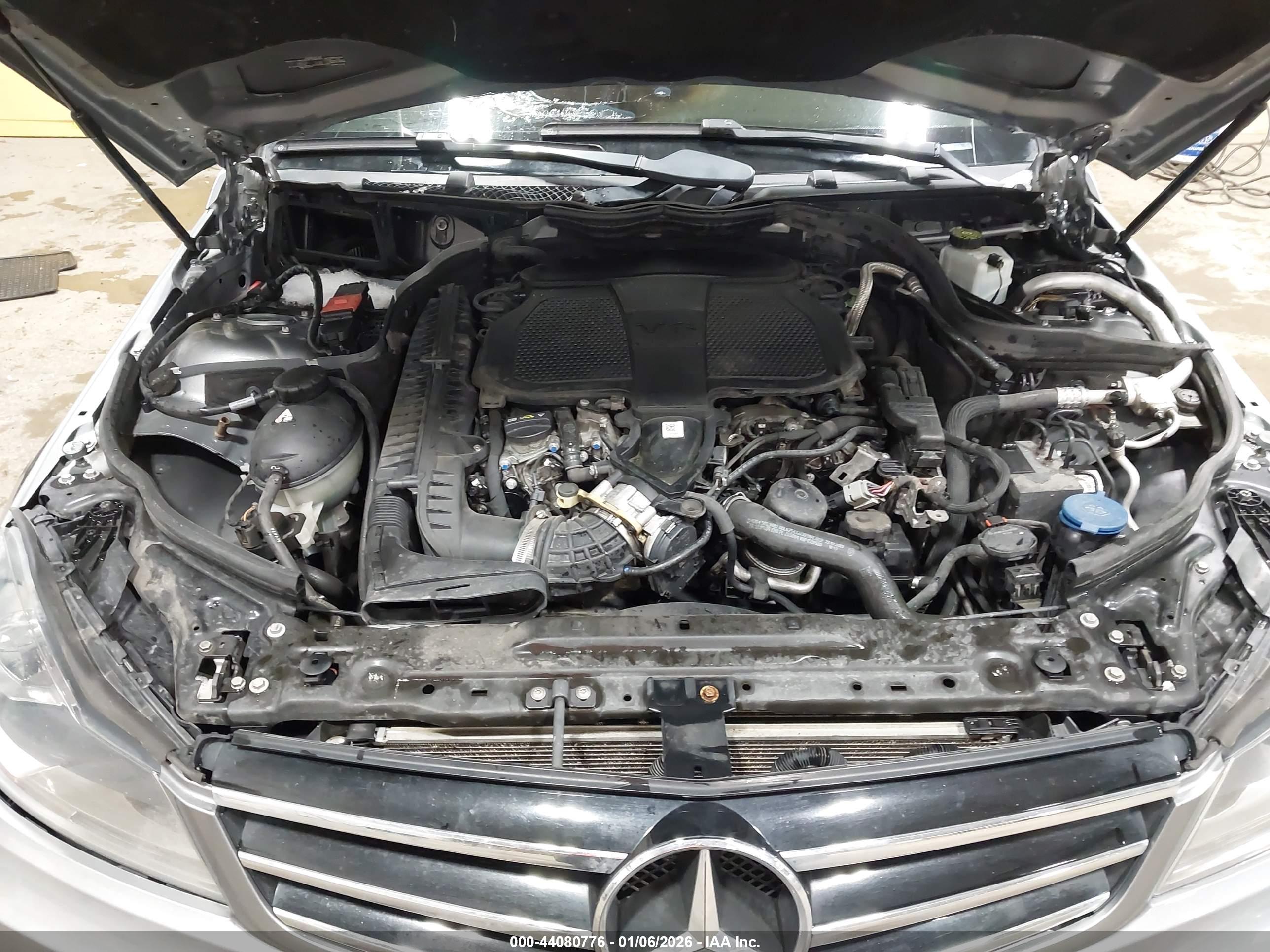 MERCEDES-BENZ C image 10