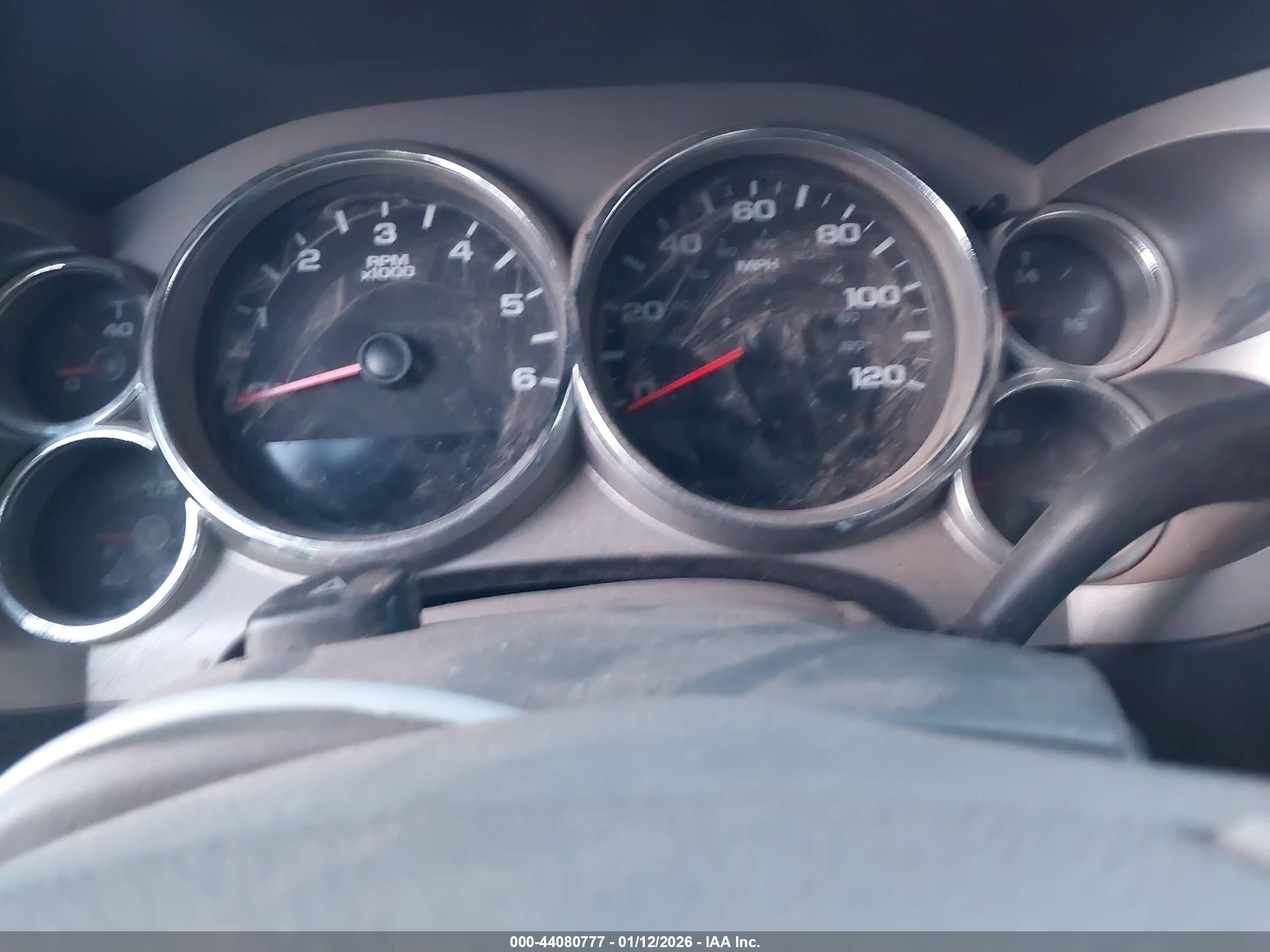 GMC SIERRA image 7