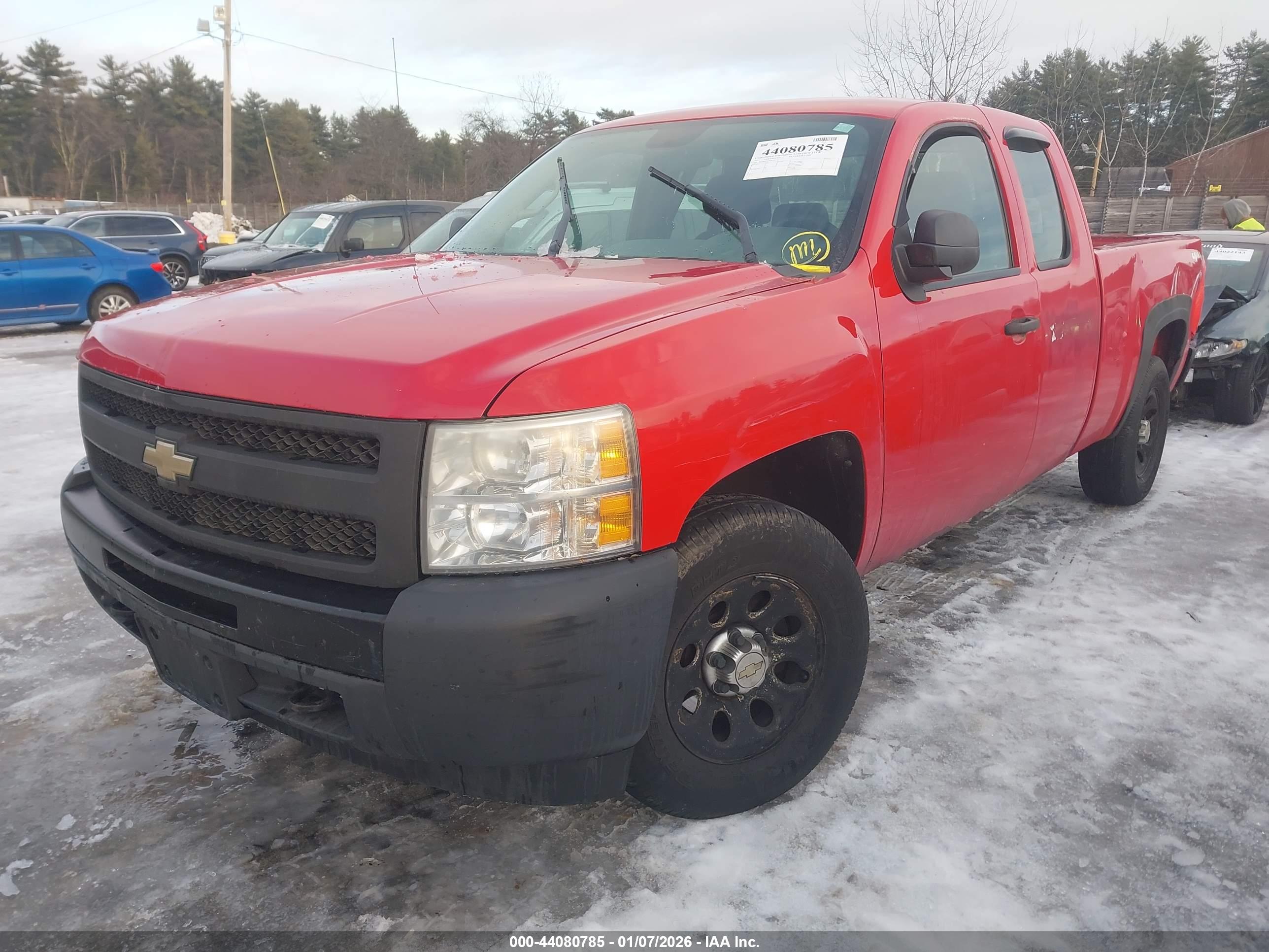 CHEVROLET SILVERADO image 2