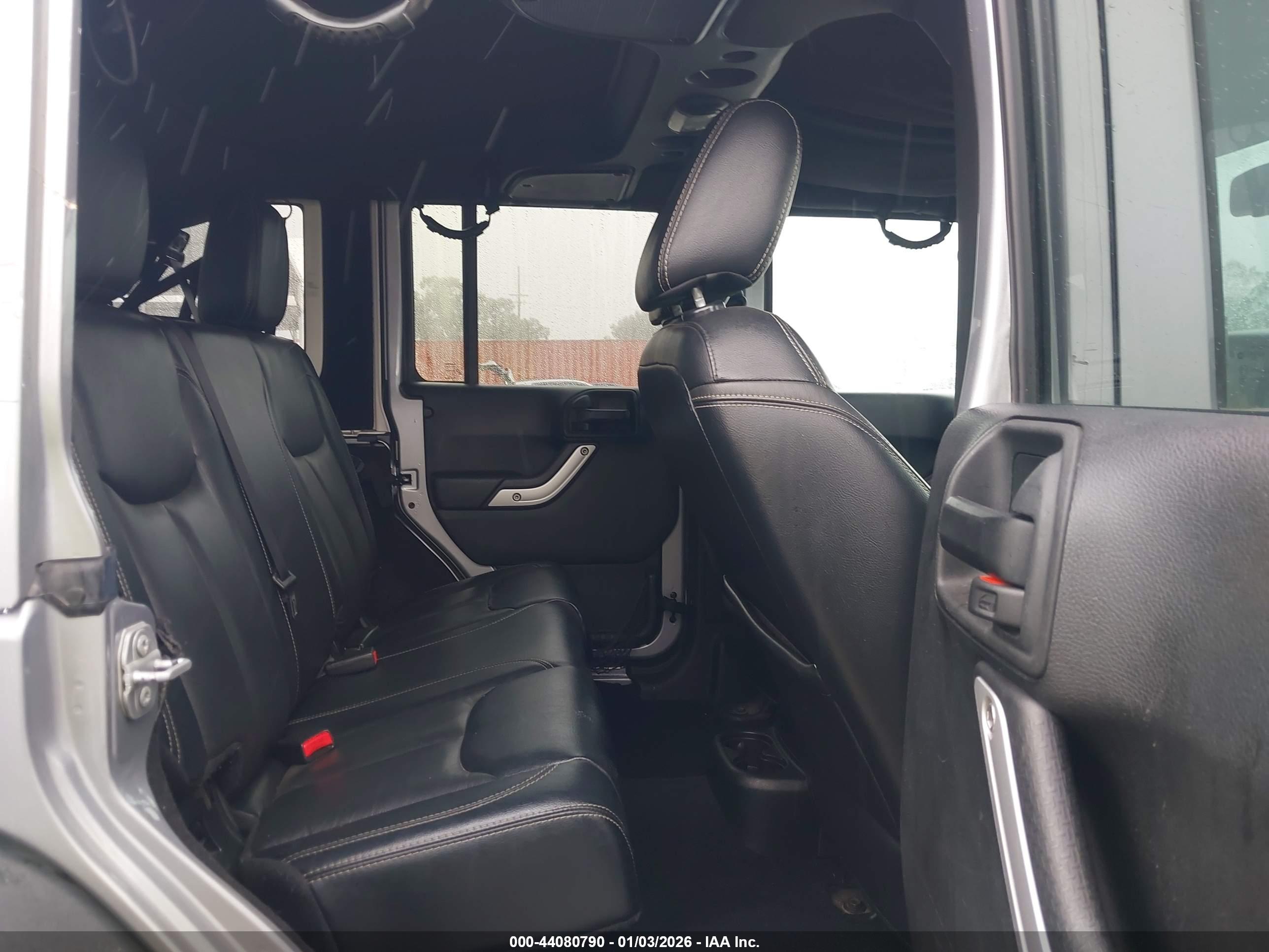JEEP WRANGLER image 8